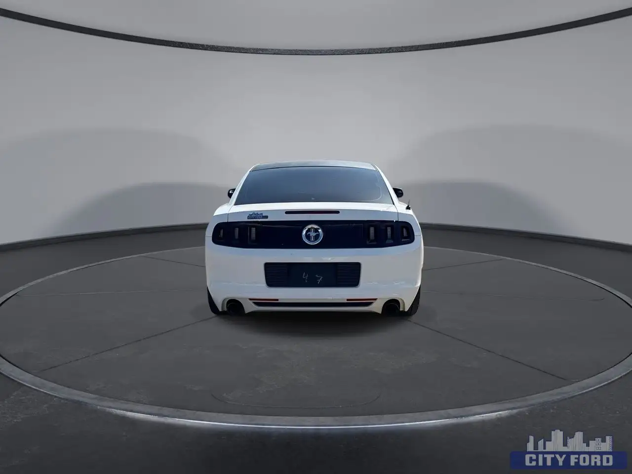 Ford Mustang снимка Ford Mustang