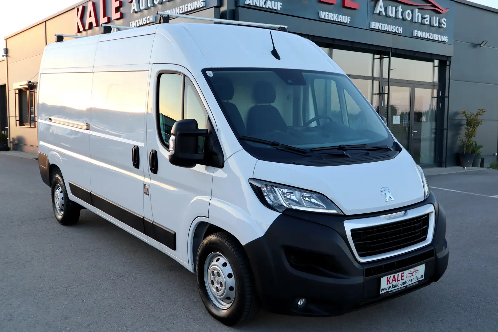 Peugeot Boxer Boxer 35+ L3H2 BlueHDi 140 S&S *Navigation*AHK* Weiß - 2
