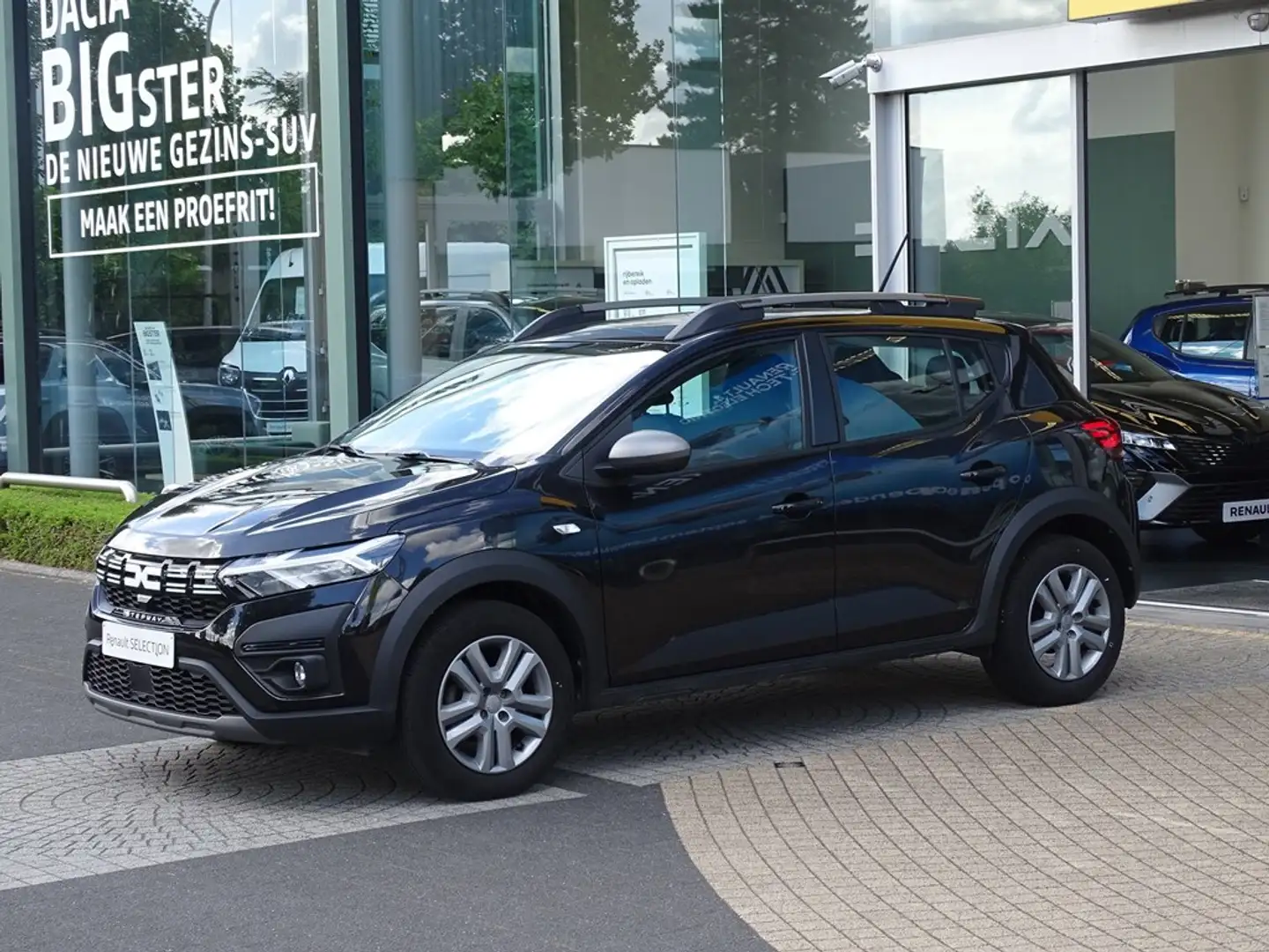 Dacia Sandero Stepway Expression TCe 90 CVT Negro - 1