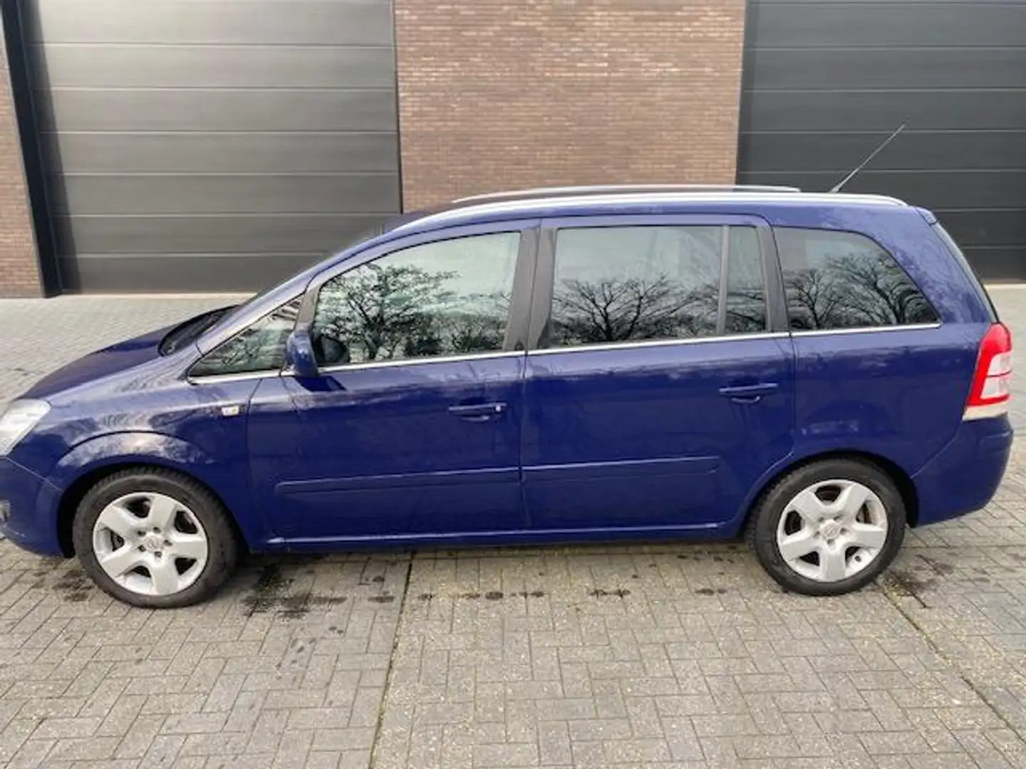 Opel Zafira 1.7 CDTi Cosmo | 7 PERSOONS | NETTE AUTO| Blu/Azzurro - 2