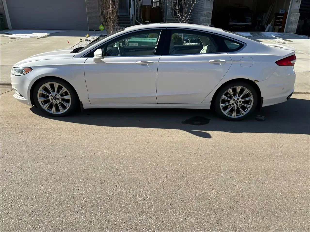 Ford Fusion photo Ford Fusion