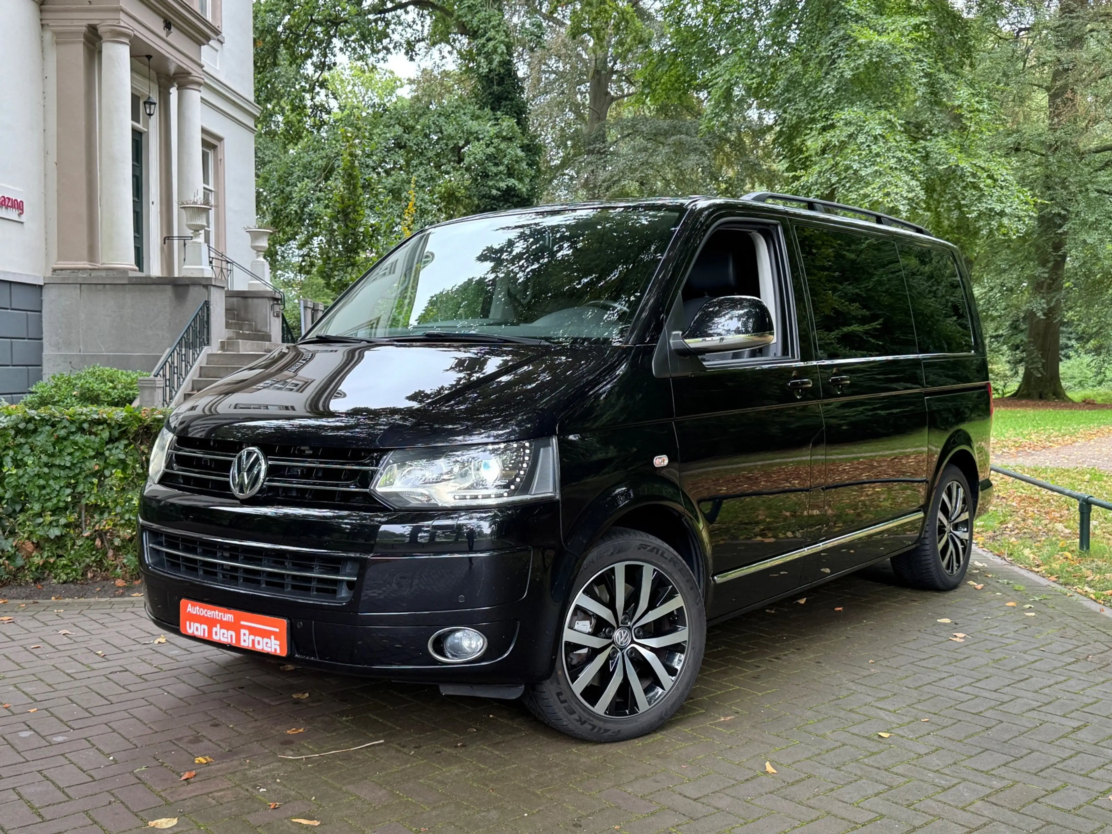 Volkswagen Transporter Multivan 2.0 TDI 4Motion Highline 7Persoons Automa