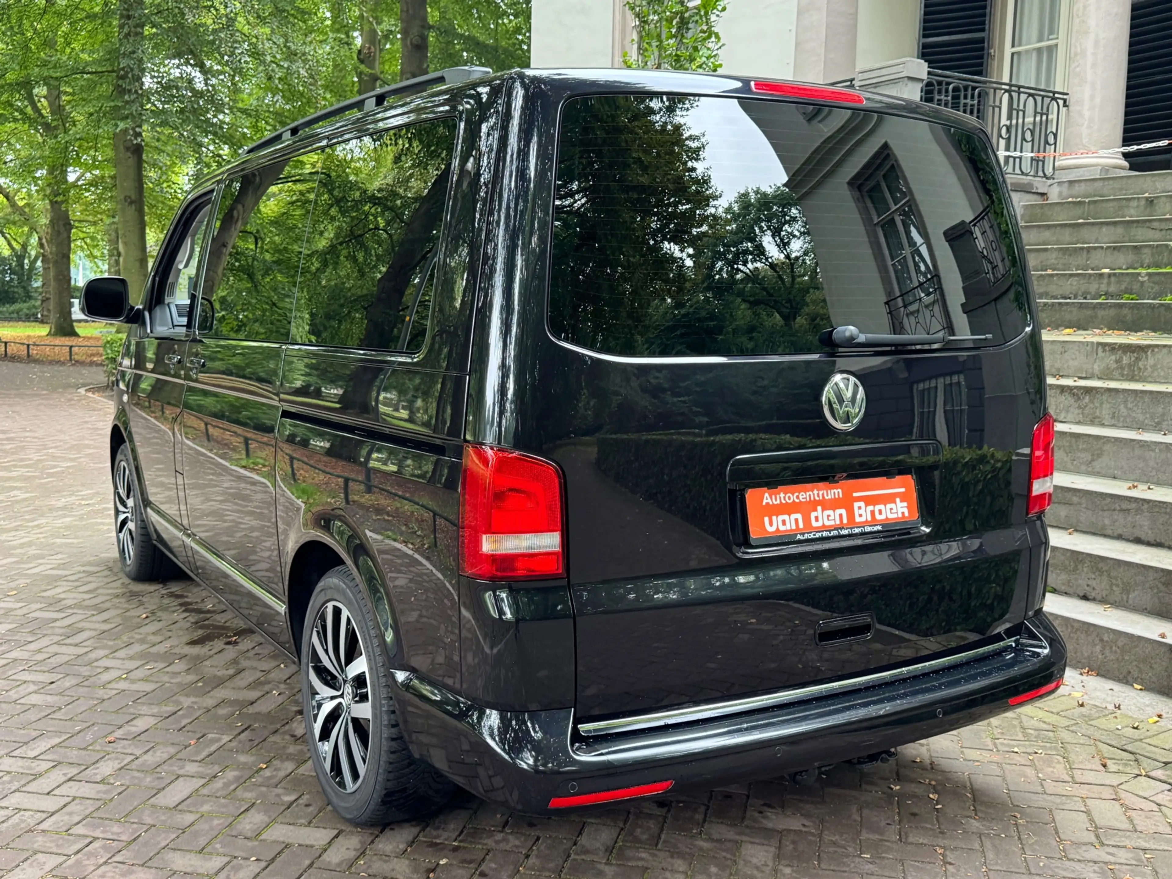 Volkswagen Transporter Multivan 2.0 TDI 4Motion Highline 7Persoons Automa — photo 30