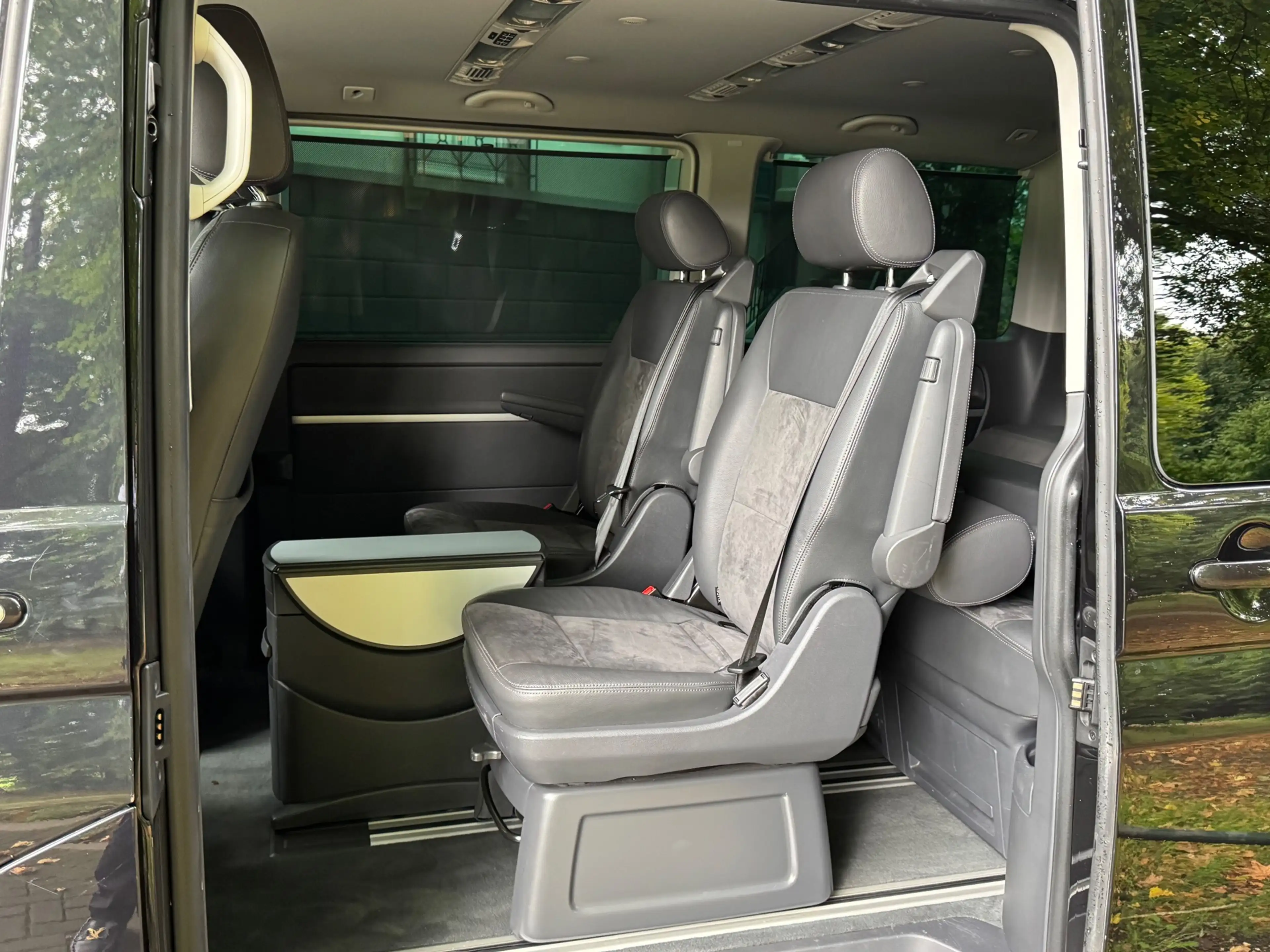 Volkswagen Transporter Multivan 2.0 TDI 4Motion Highline 7Persoons Automa — photo 12
