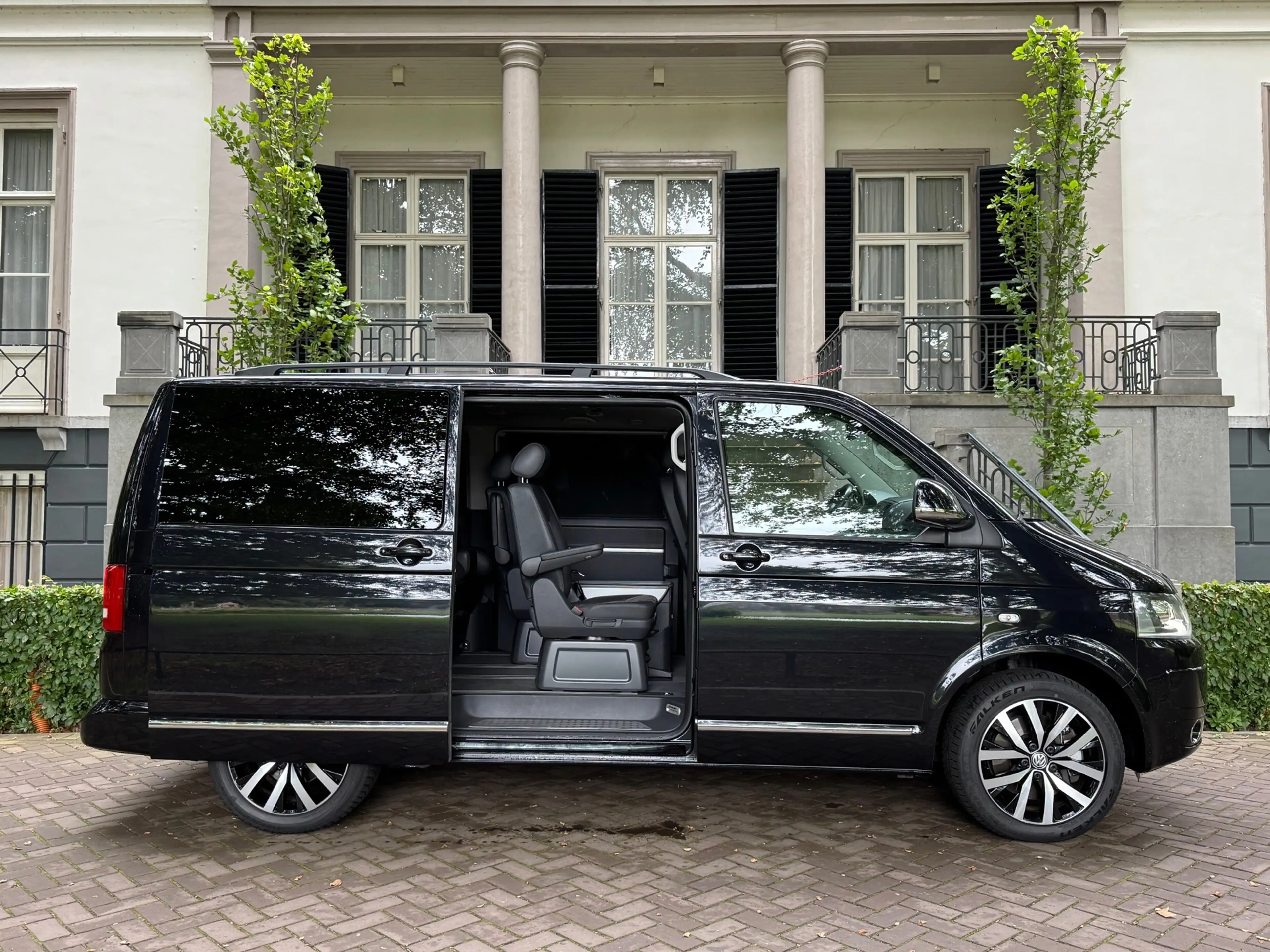 Volkswagen Transporter Multivan 2.0 TDI 4Motion Highline 7Persoons Automa — photo 3