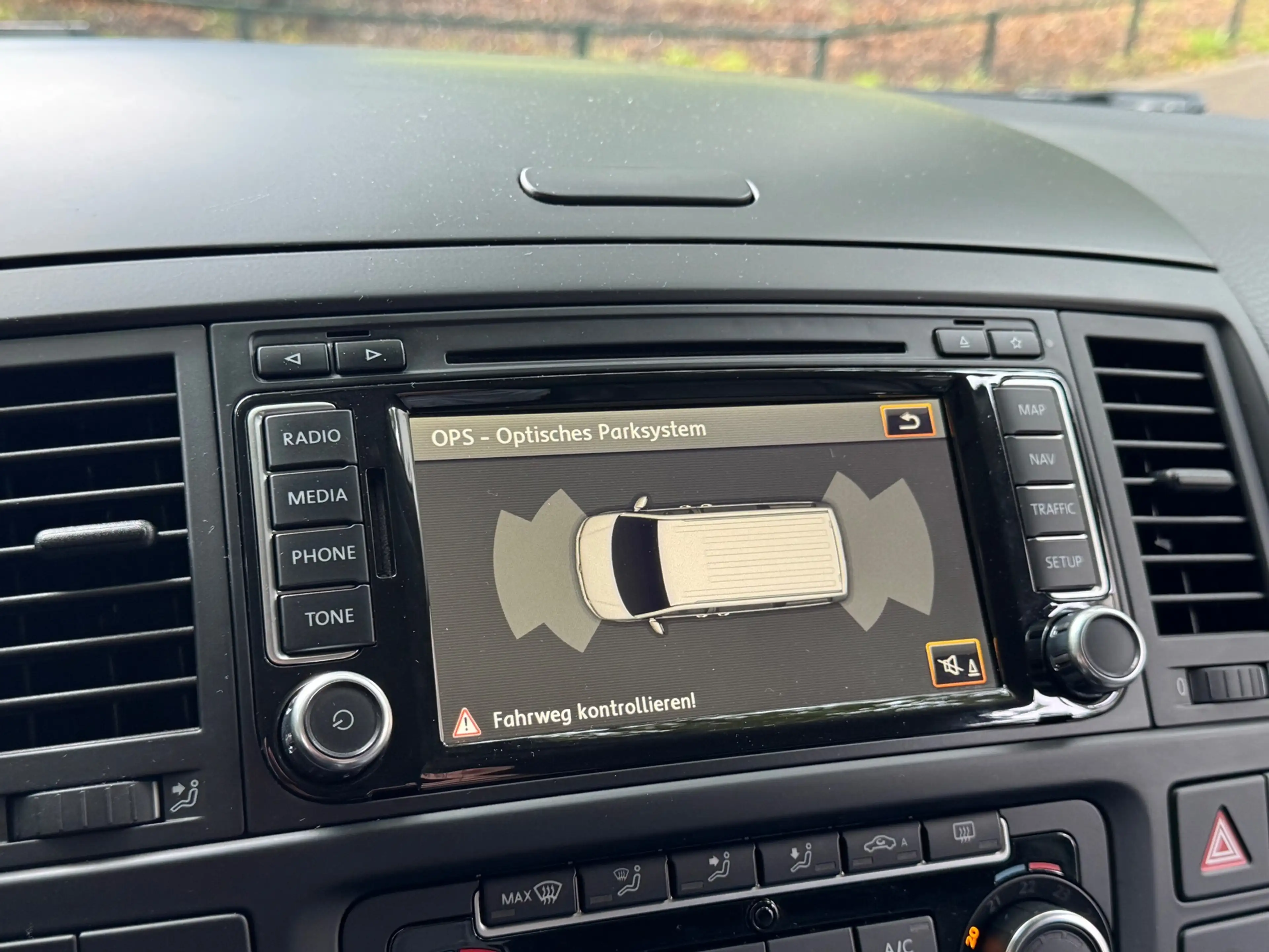Volkswagen Transporter Multivan 2.0 TDI 4Motion Highline 7Persoons Automa — photo 23