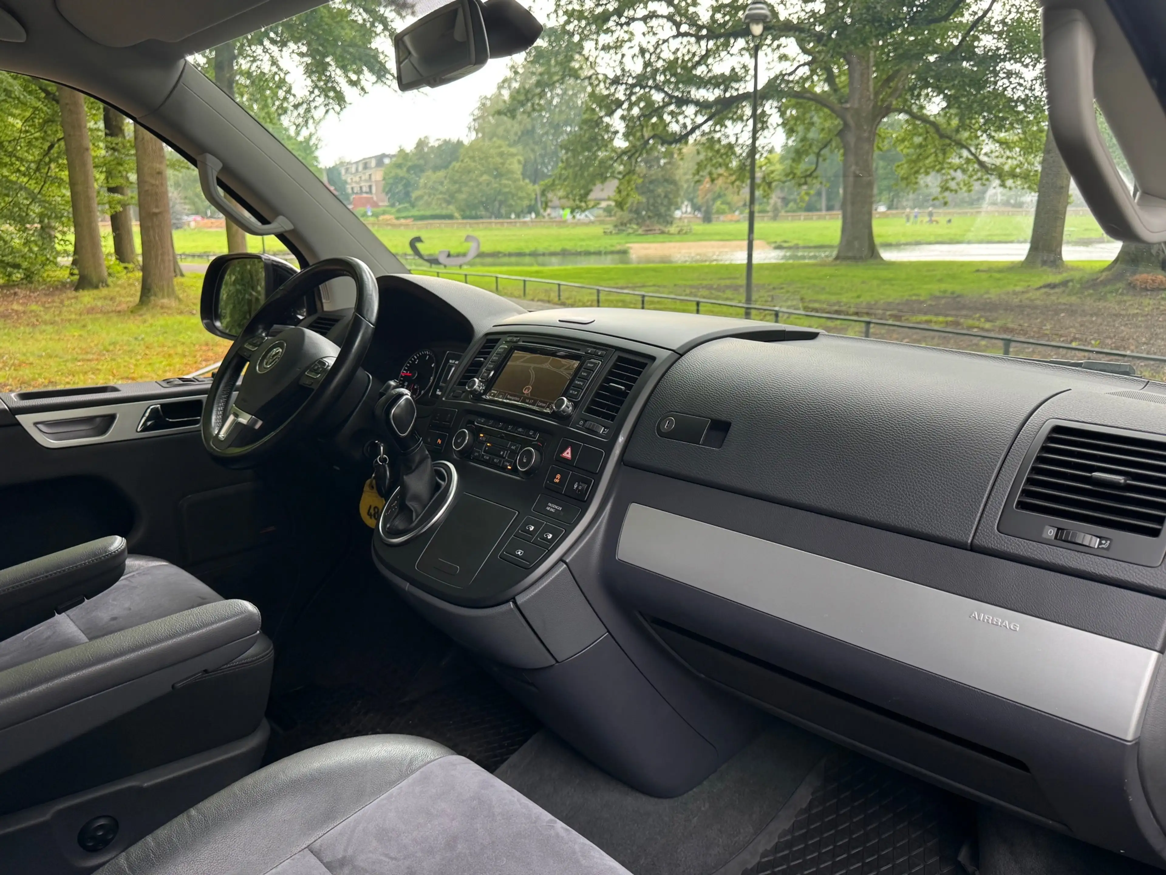 Volkswagen Transporter Multivan 2.0 TDI 4Motion Highline 7Persoons Automa — photo 17