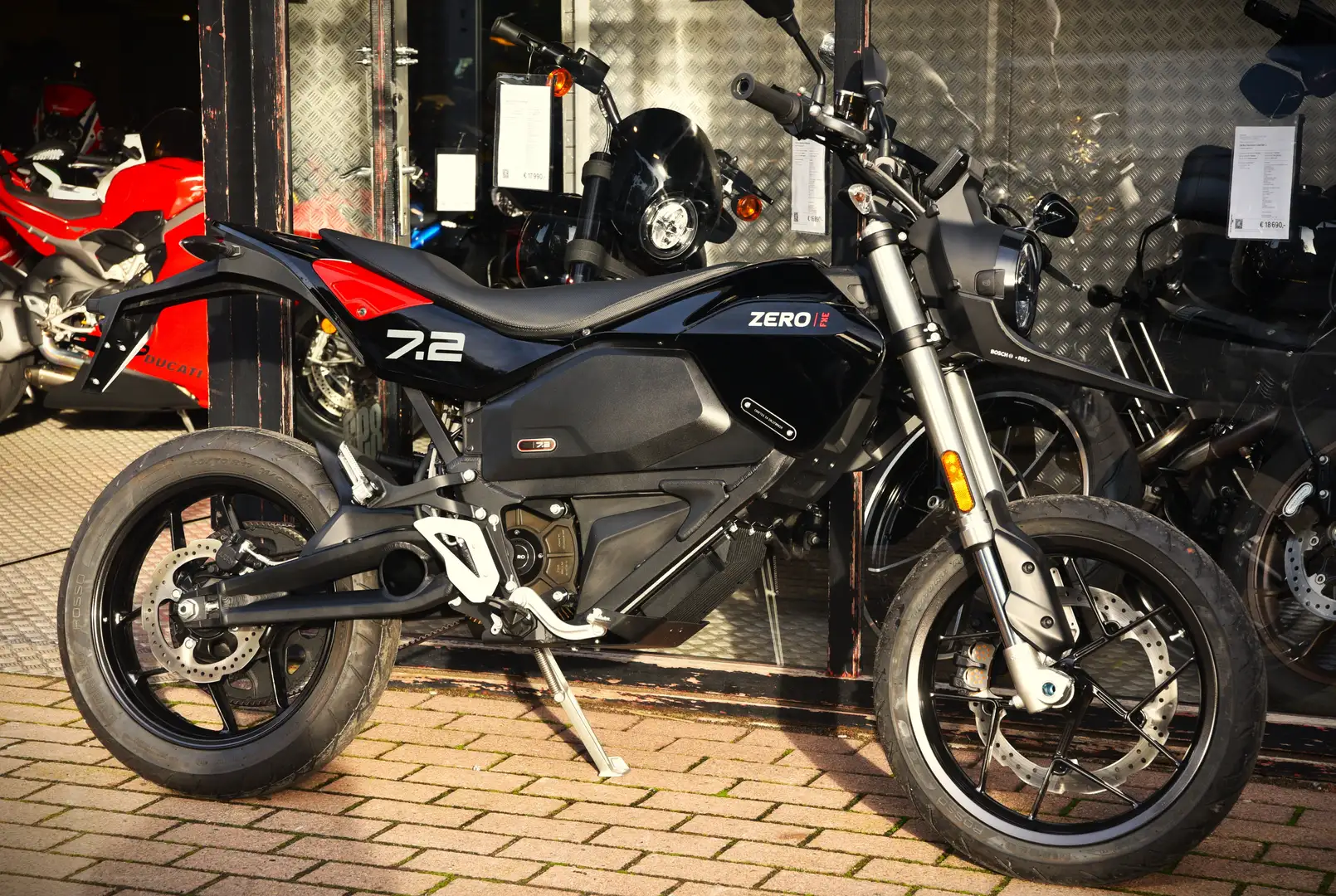 Zero Zero FXE NEUVE (TVAC) ***MOTO VERTE*** Czarny - 1