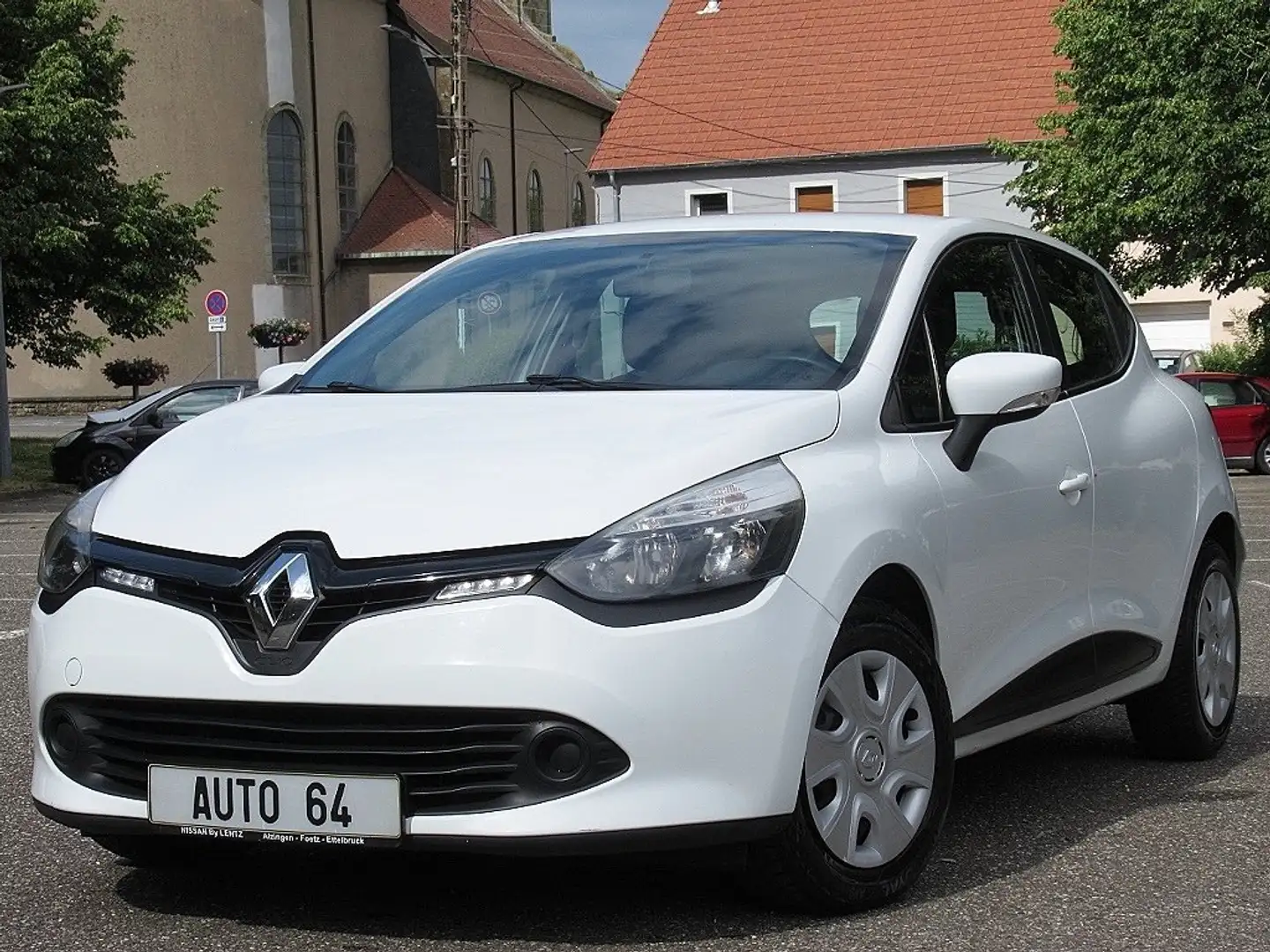Renault Clio Clio IV 1.5 dCi 5.portes 120000km Blanc - 1
