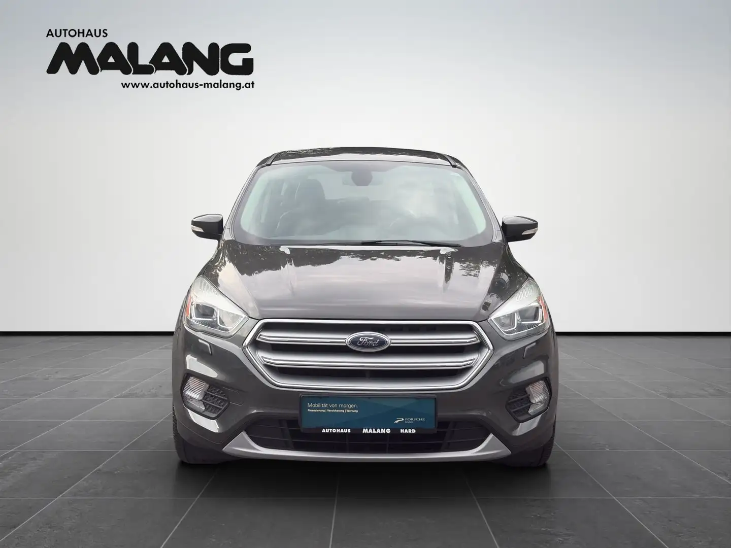 Ford Kuga Titanium Grau - 2