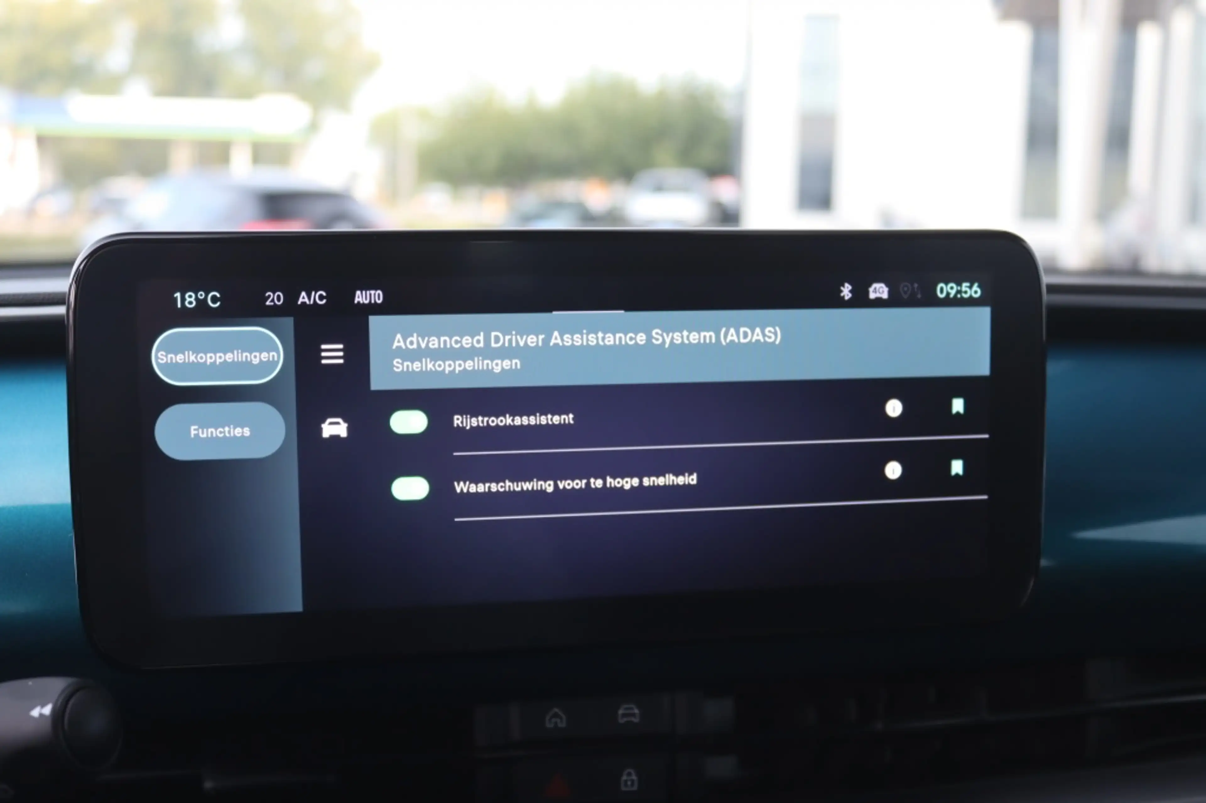 Fiat 600 1.2 Hybrid 145PK URBAN Navi | Keyless | Camera | C — photo 23