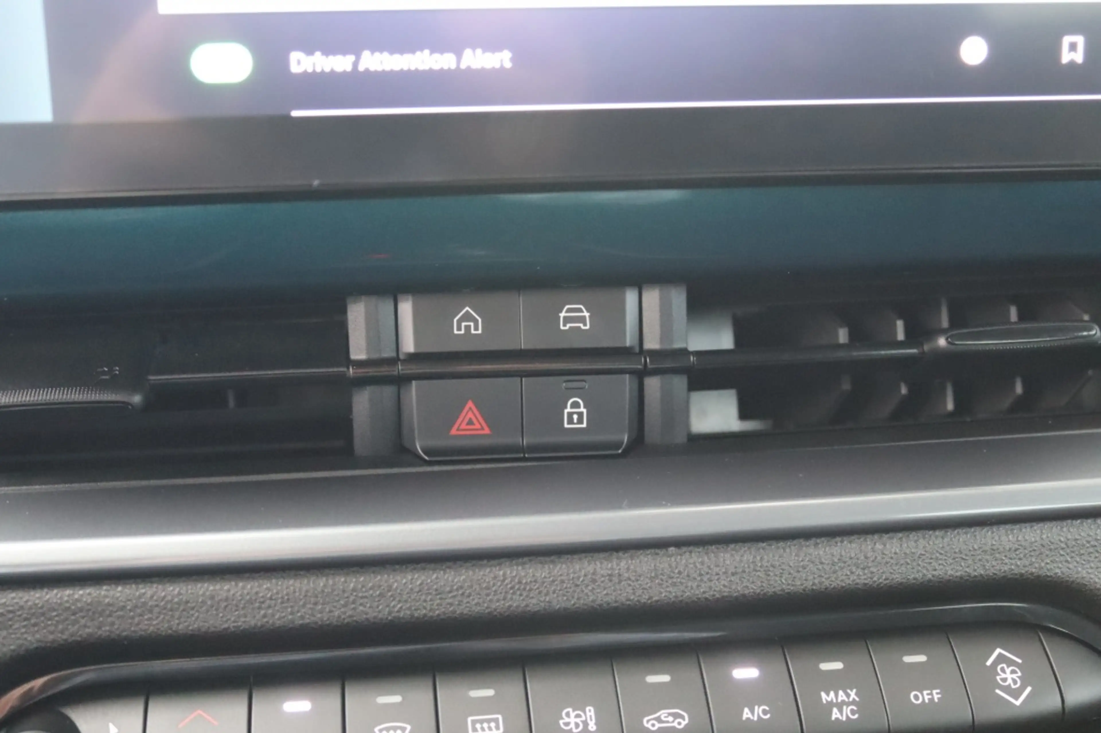 Fiat 600 1.2 Hybrid 145PK URBAN Navi | Keyless | Camera | C — photo 27