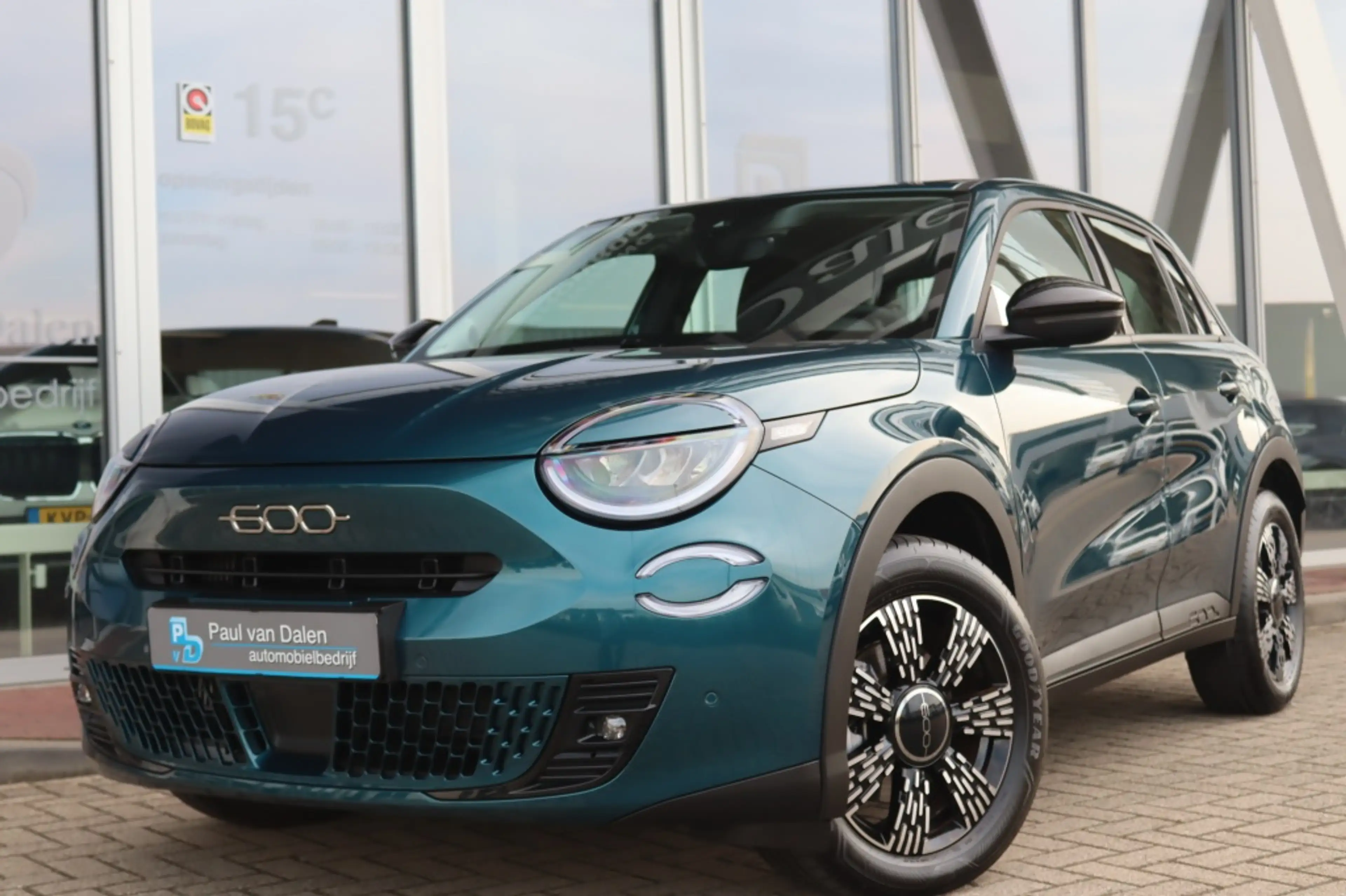Fiat 600 1.2 Hybrid 145PK URBAN Navi | Keyless | Camera | C — photo 48