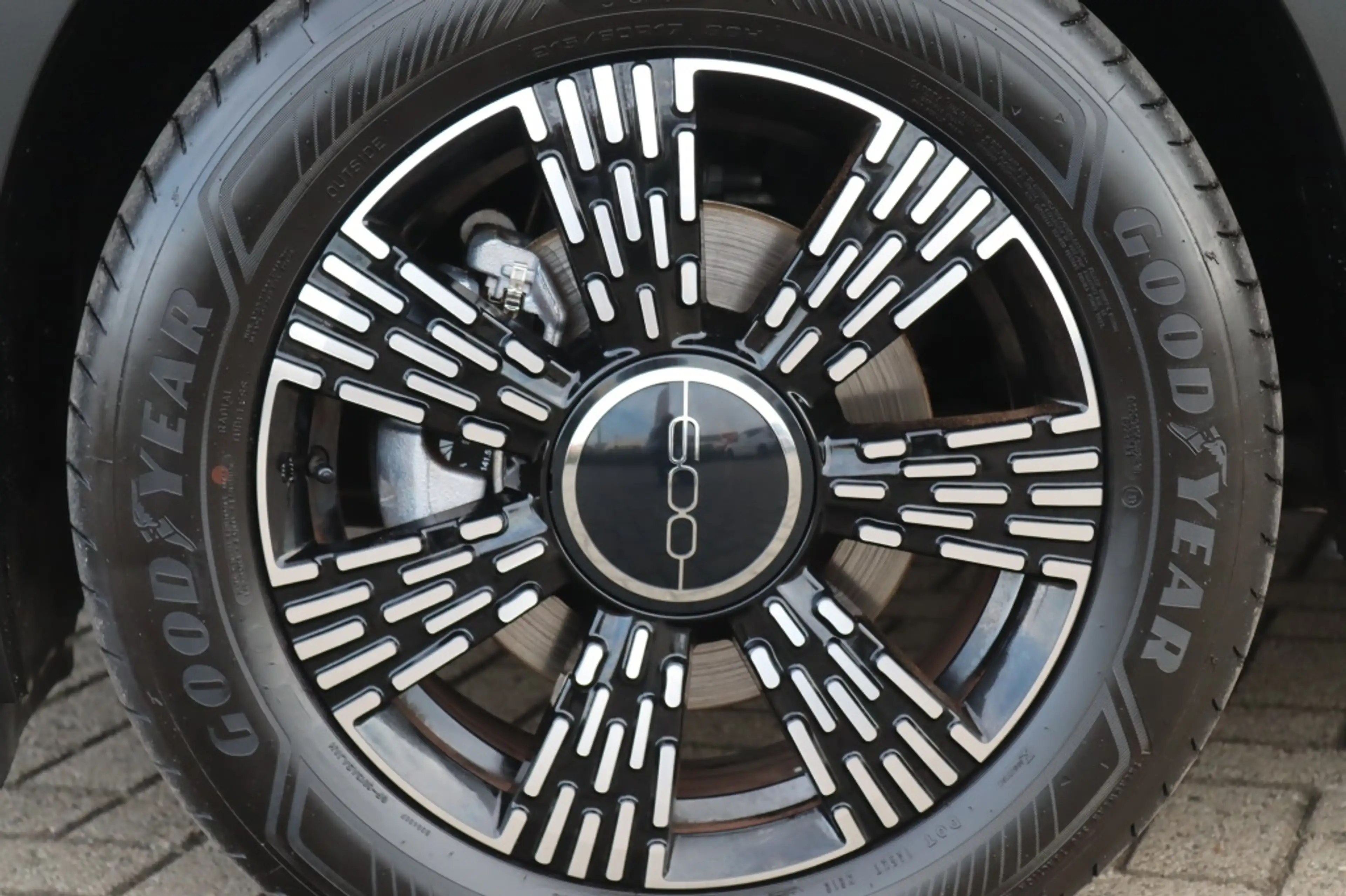 Fiat 600 1.2 Hybrid 145PK URBAN Navi | Keyless | Camera | C — photo 13