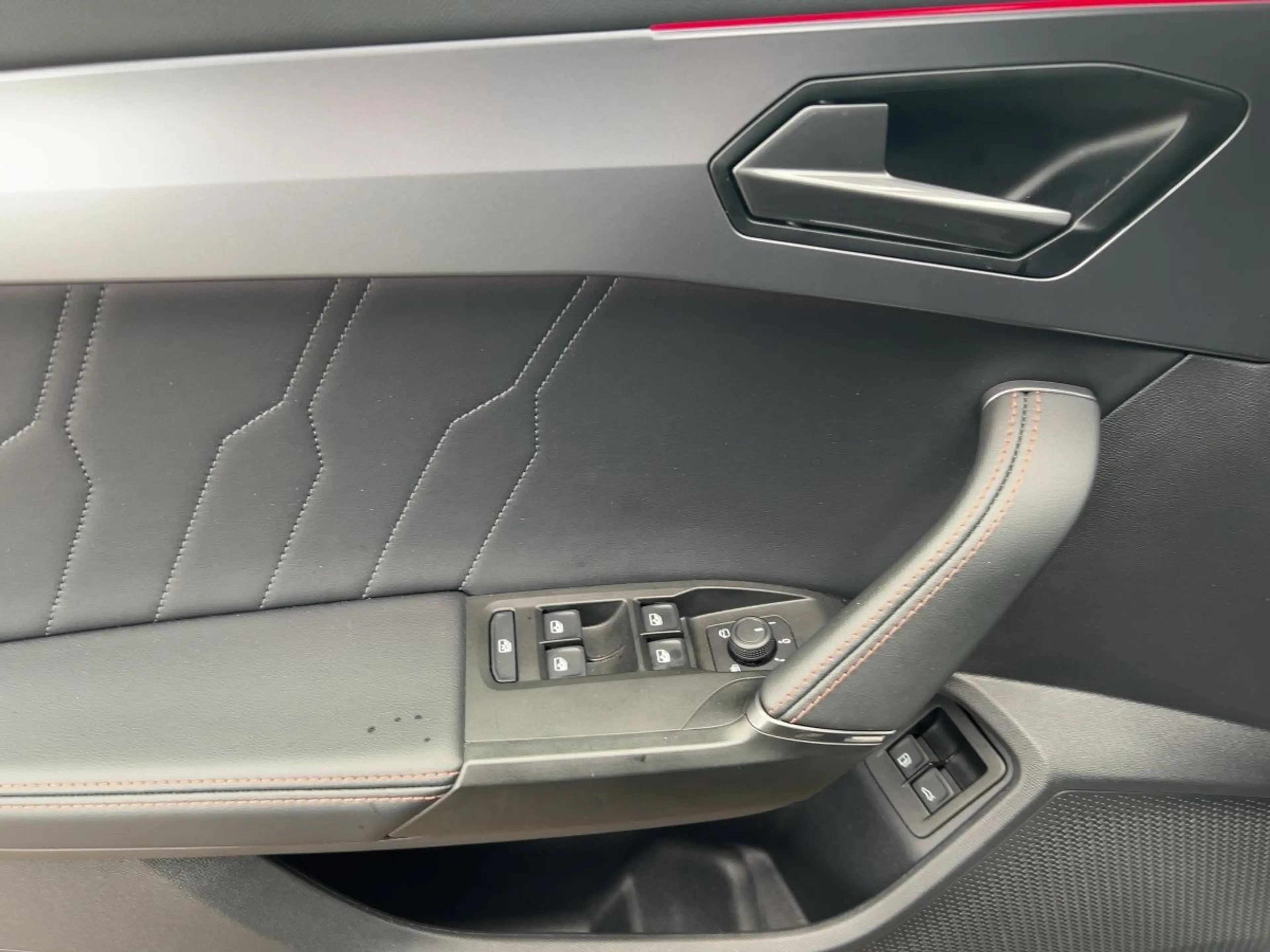 CUPRA Formentor VZ 1.4 e-HYBRID DSG LED AHK Pano Kamer — photo 11