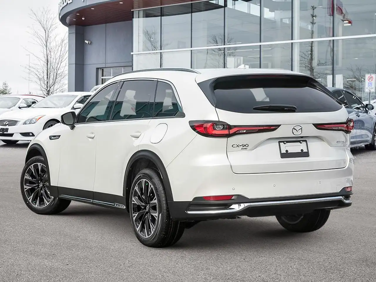 Mazda CX-90 PHEV снимка Mazda CX-90 PHEV