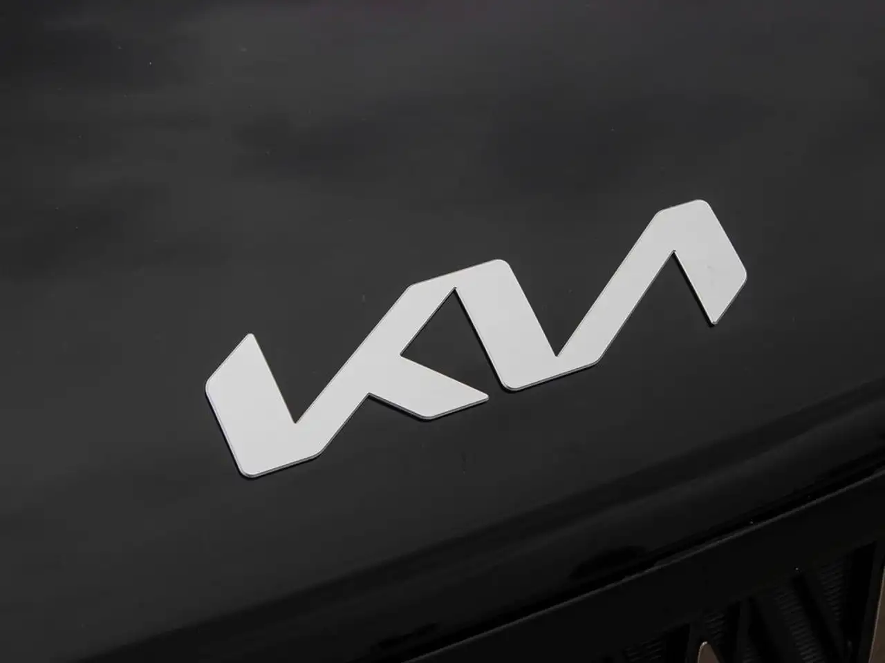 Kia Carnival снимка Kia Carnival