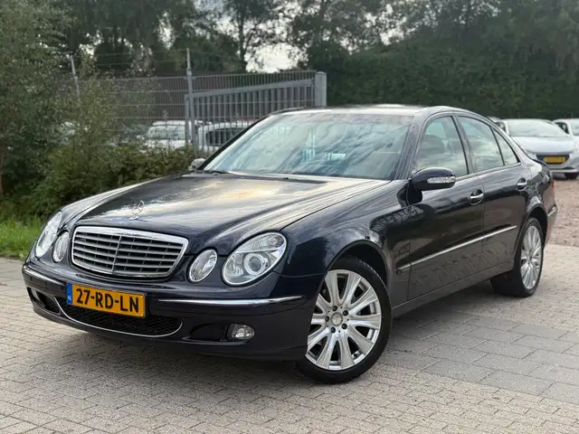 Mercedes-Benz E 240 Elegance AIRCO CRUISE LEDER PDC