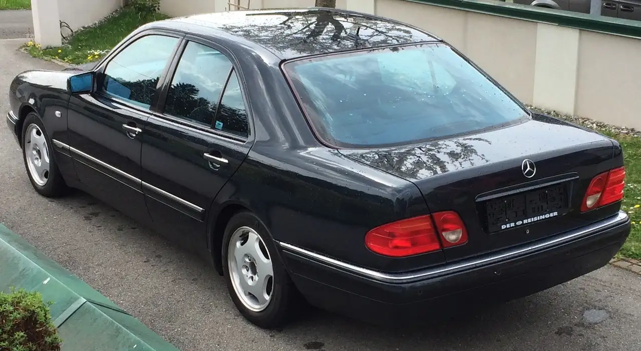 Mercedes-Benz E 430 Avantgarde Aut., foto 10
