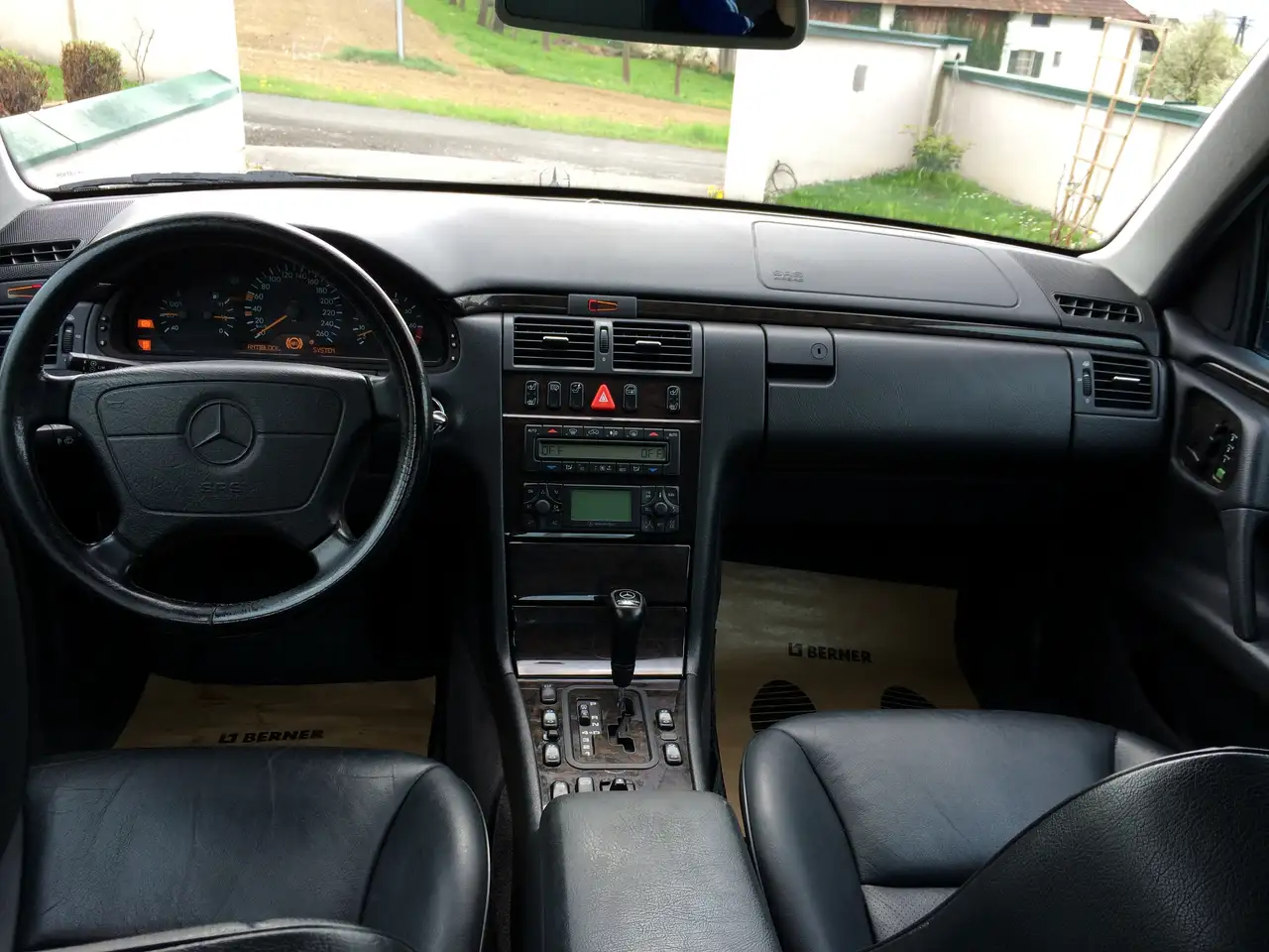 Mercedes-Benz E 430 Avantgarde Aut., foto 12