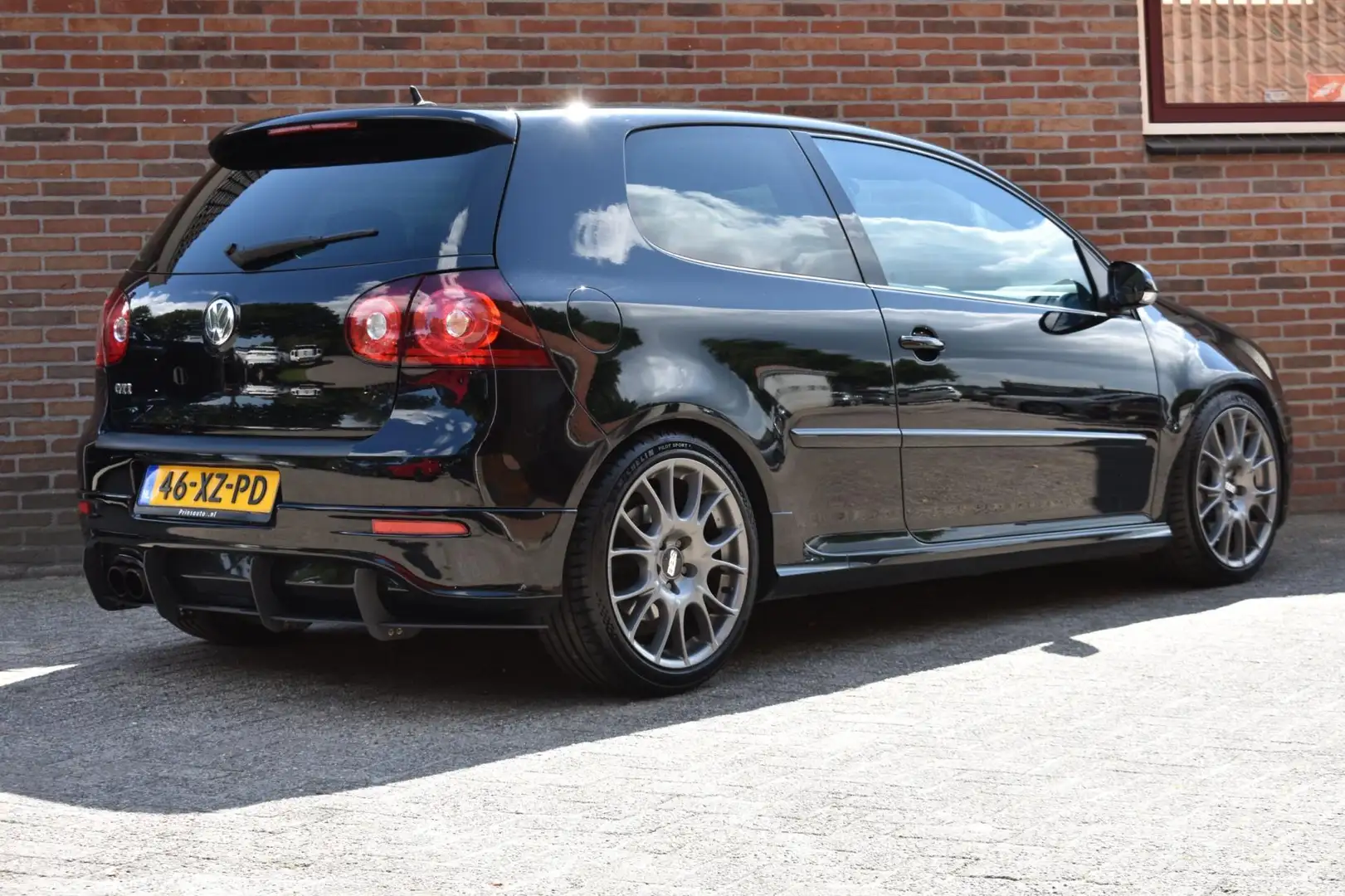 Volkswagen Golf GTI 2.0 TFSI '06 Xenon Navi Clima Cruise Noir - 2