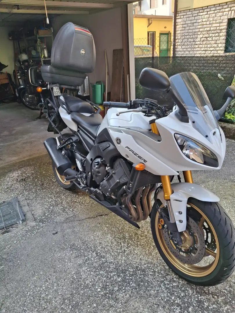 Yamaha FZ 8 ABS Weiß - 2