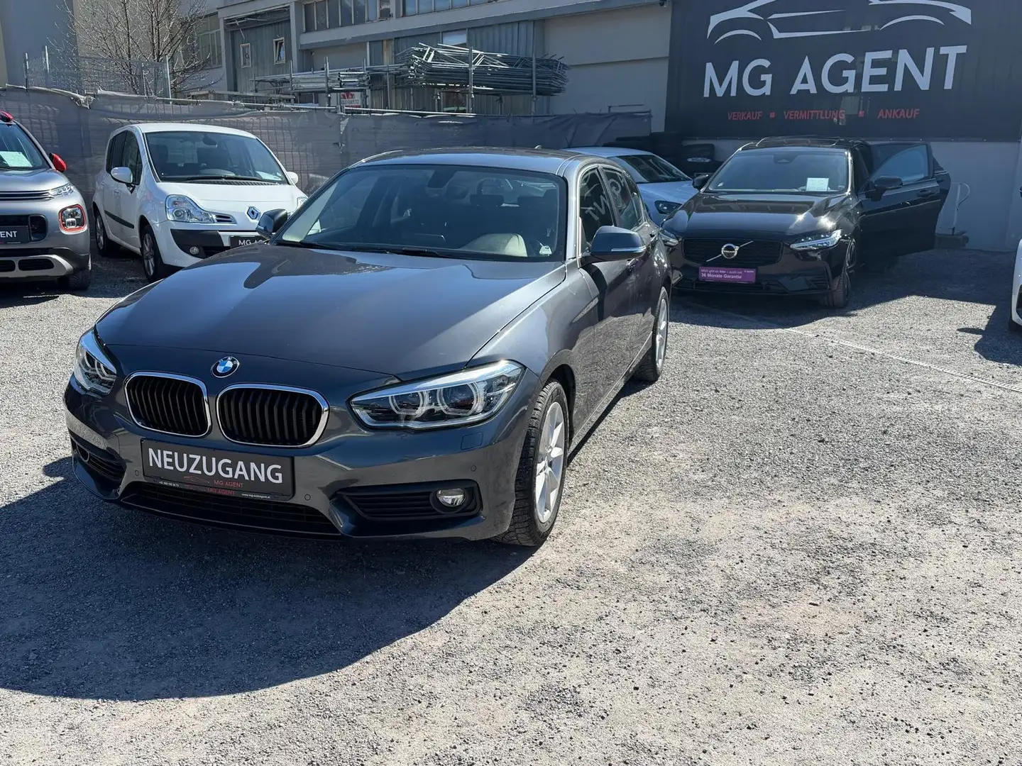 BMW 118 118i F20 Advantage**1 Besitz**FrischVorgeführt Grau - 2