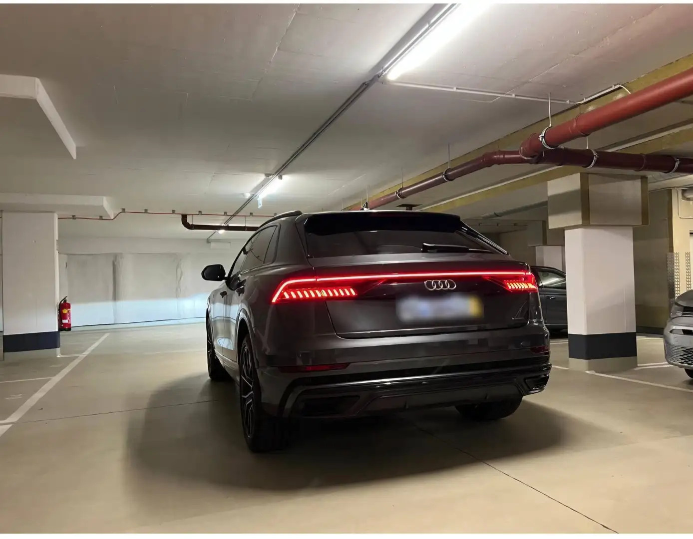 Audi Q8 Q8 50 MHEV TDI quattro Tiptronic Grau - 2