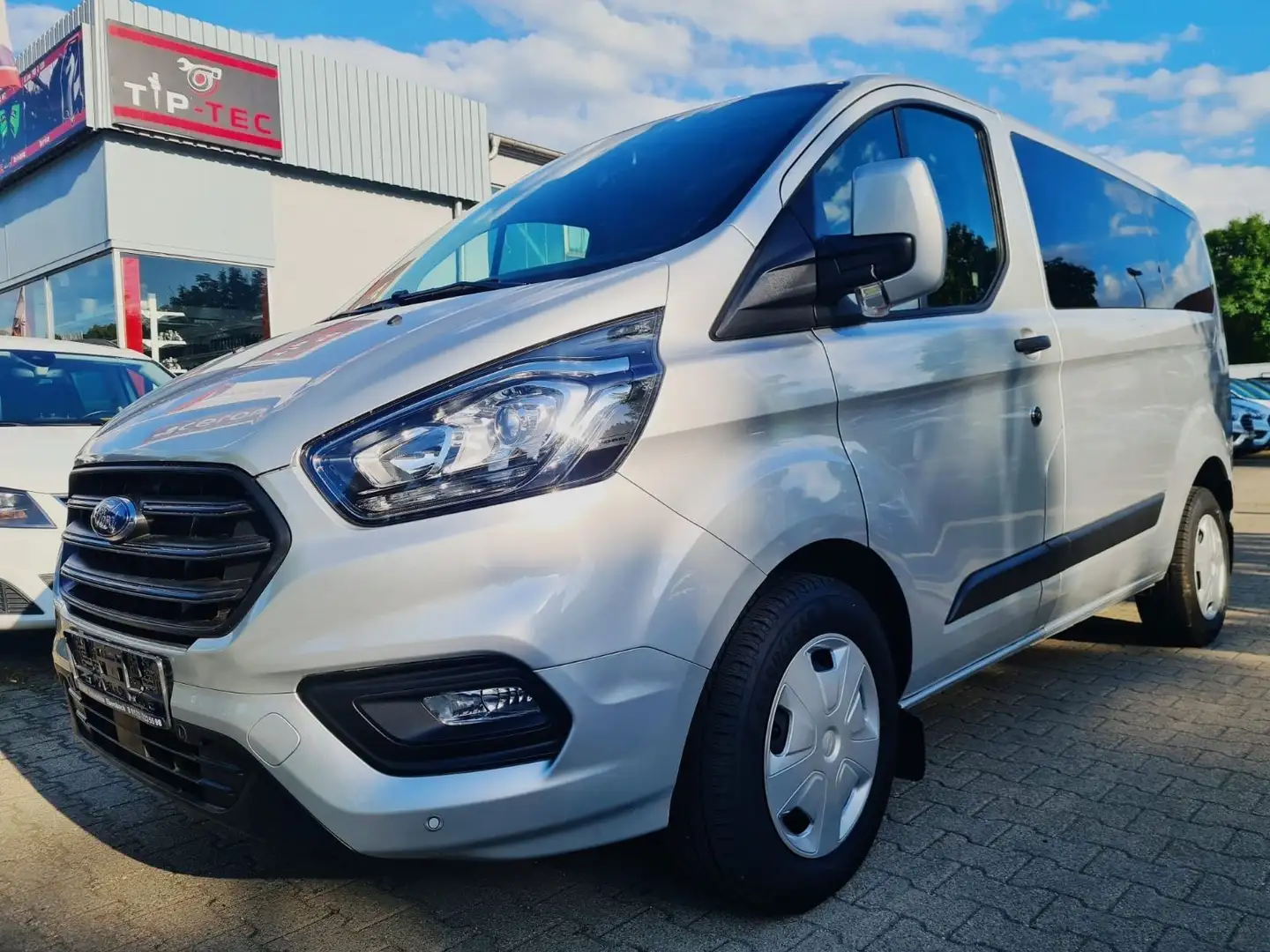 Ford Transit Custom Kombi 320 L1 Trend 8 Sitze Silber - 1