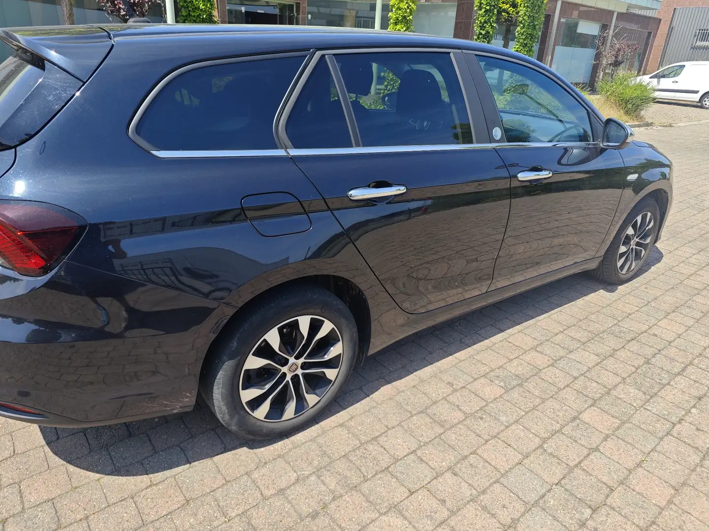 Fiat Tipo Kombi 1.4 T-Jet Lounge - 1