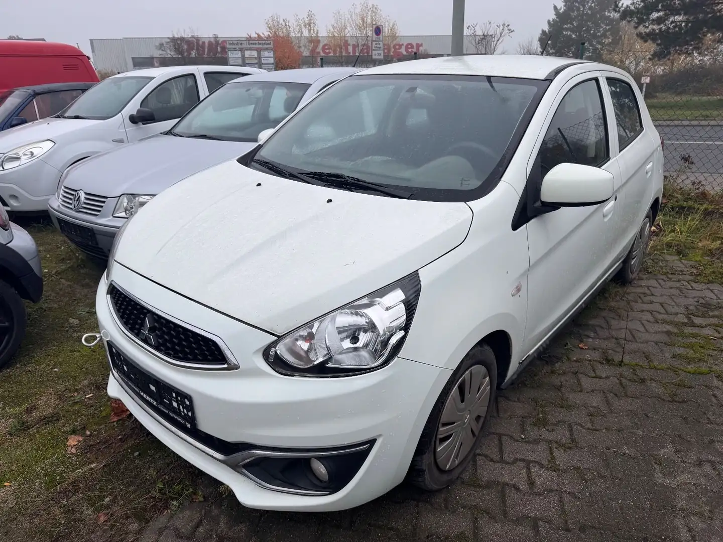 Mitsubishi Space Star Basis Euro6/Motor springt nicht an! Weiß - 1