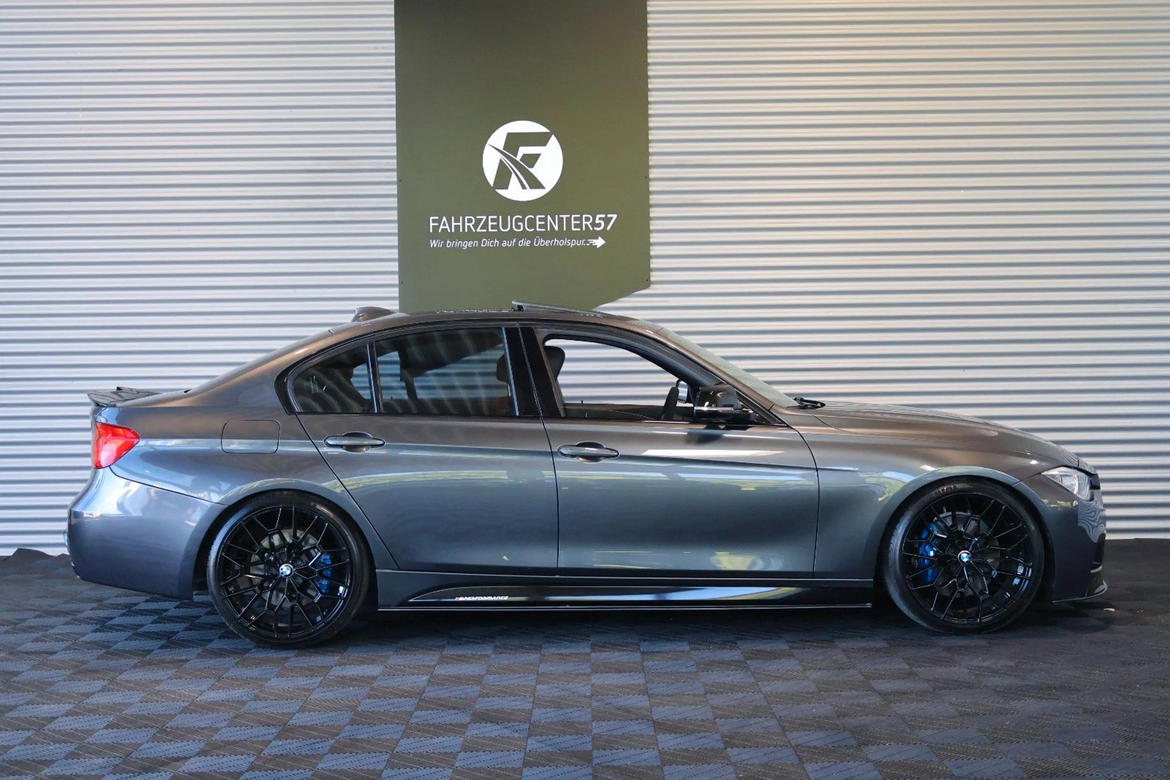 BMW 335 i xDrive M-PERFORMANCE/H&K/HUD/KAMERA — photo 5