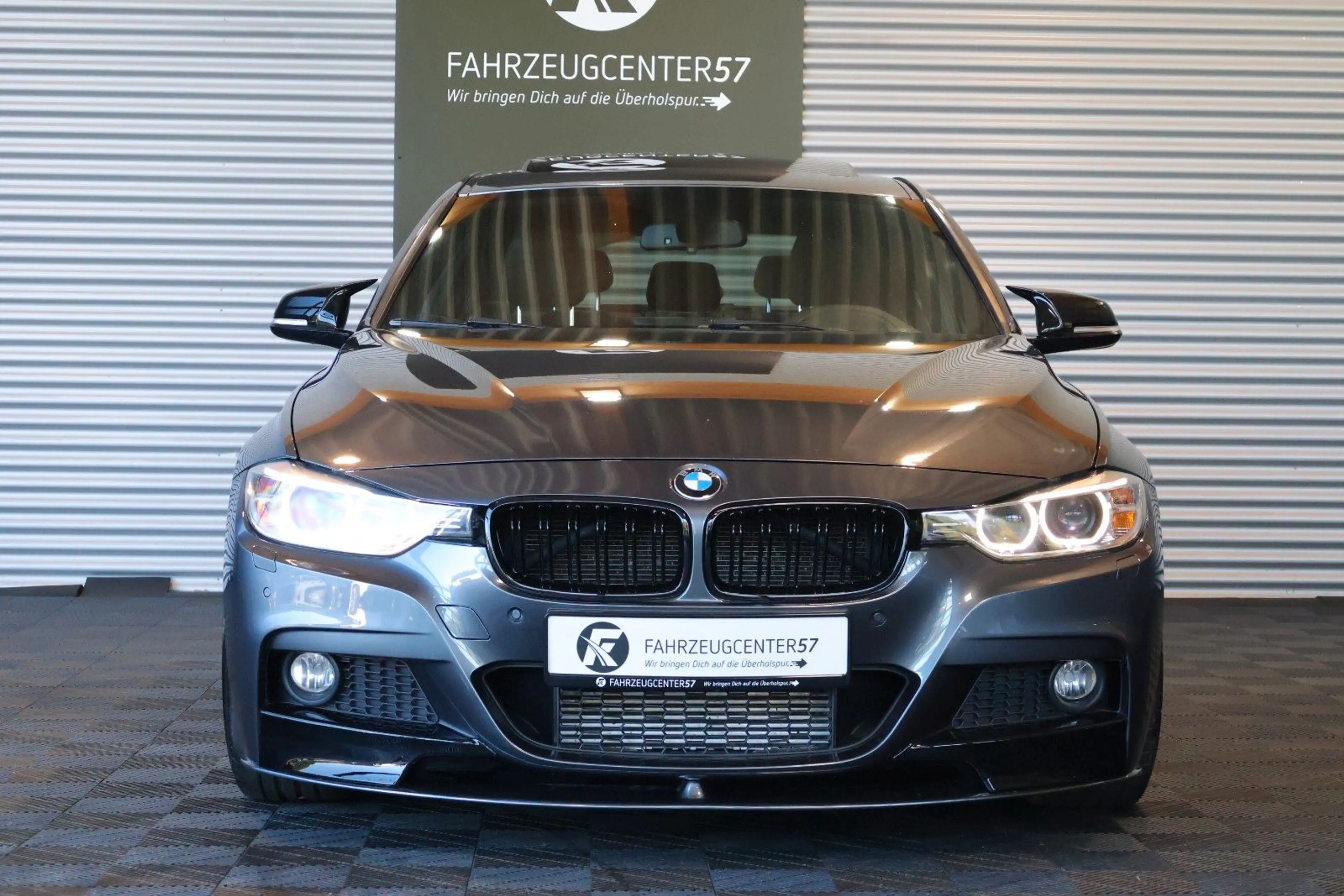 BMW 335 i xDrive M-PERFORMANCE/H&K/HUD/KAMERA — photo 4