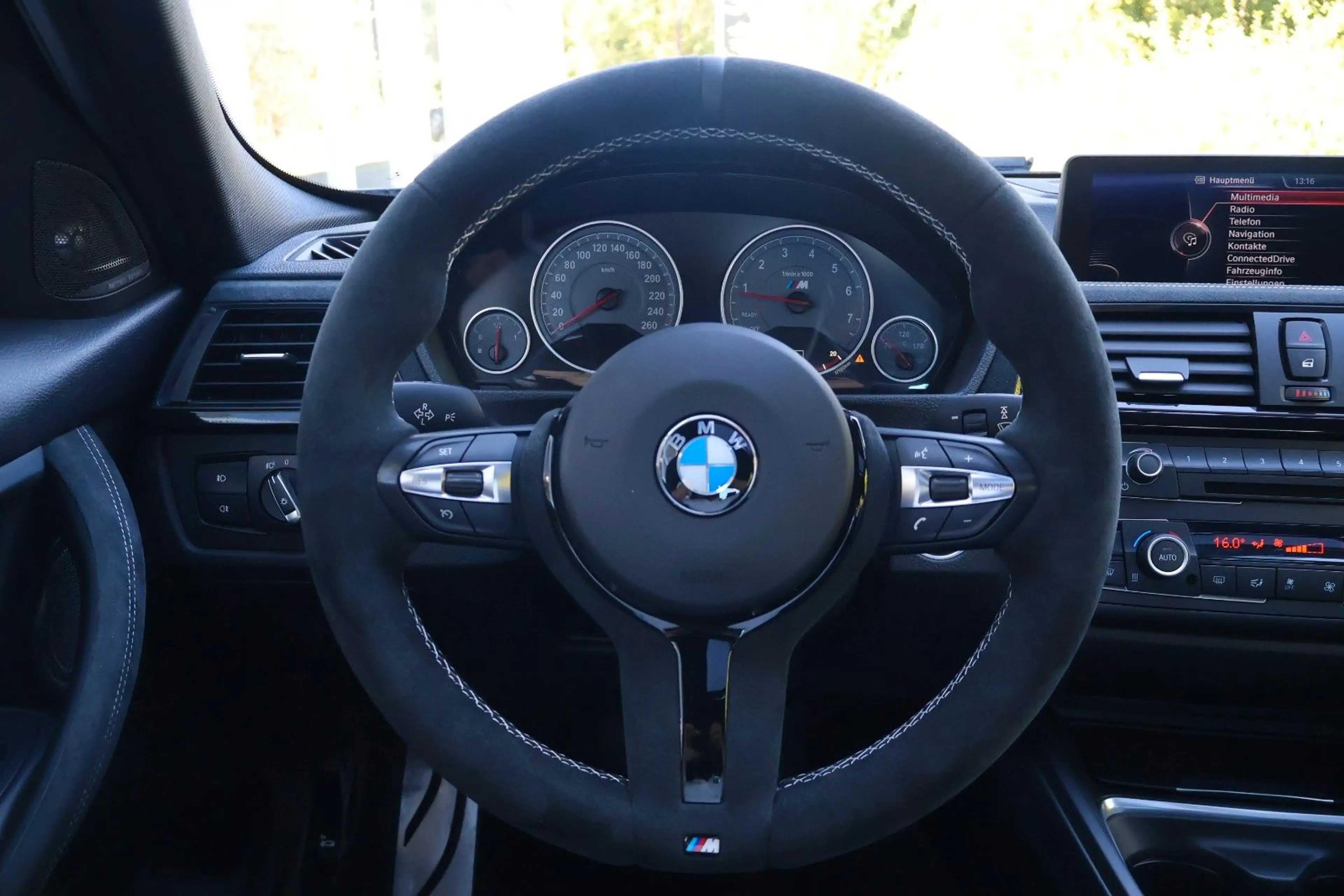 BMW 335 i xDrive M-PERFORMANCE/H&K/HUD/KAMERA — photo 14