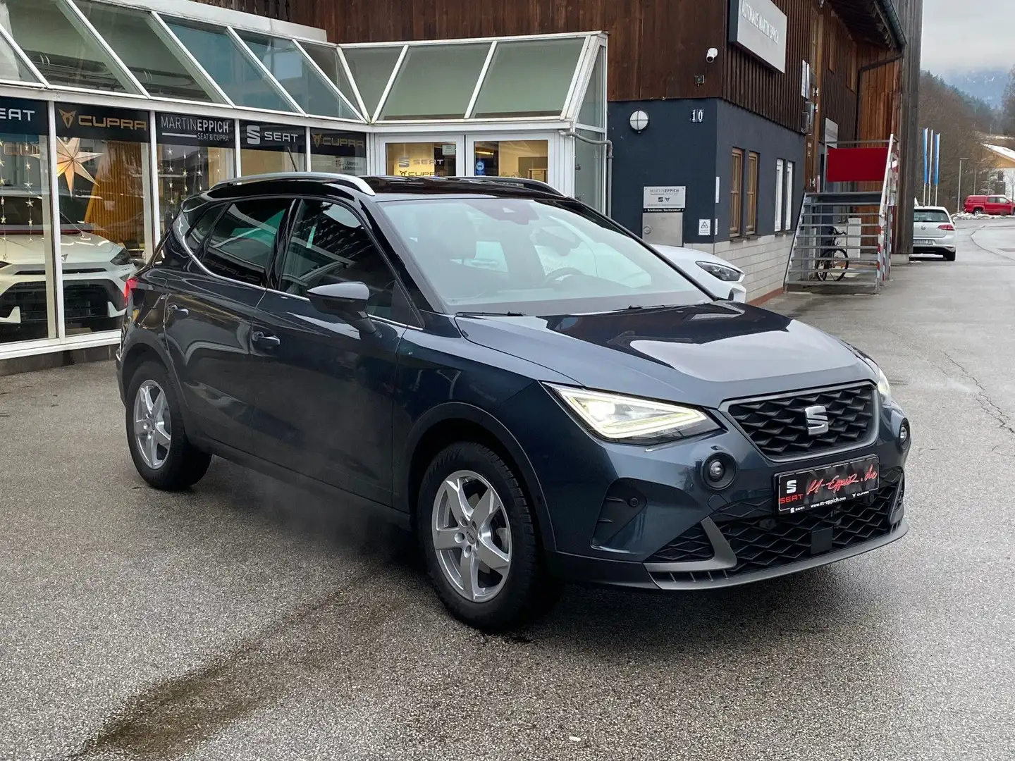 SEAT Arona FR DSG +AHK+Navi+Assistenten+LED+Sitzheiz. Grau - 2