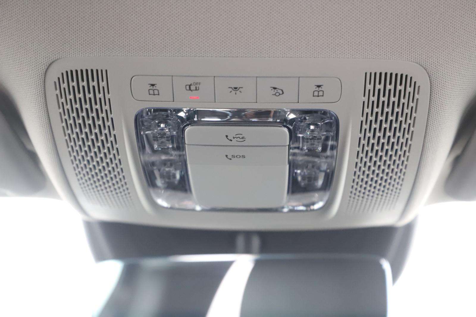 Mercedes-Benz A 220