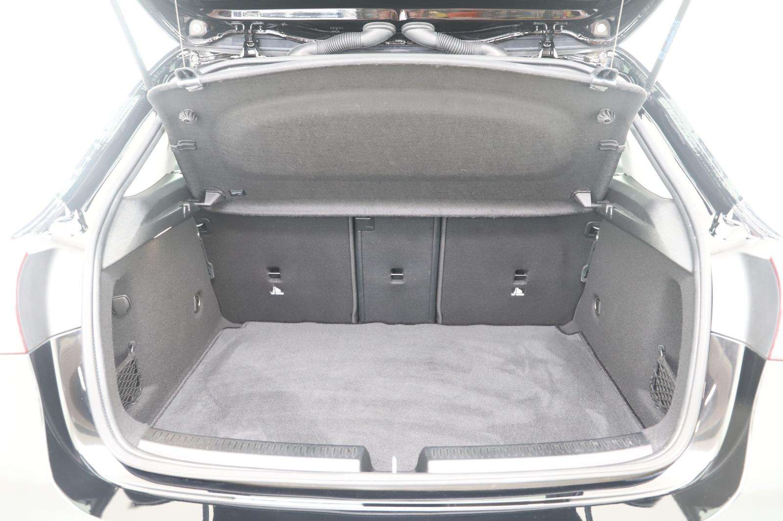 Mercedes-Benz A 220