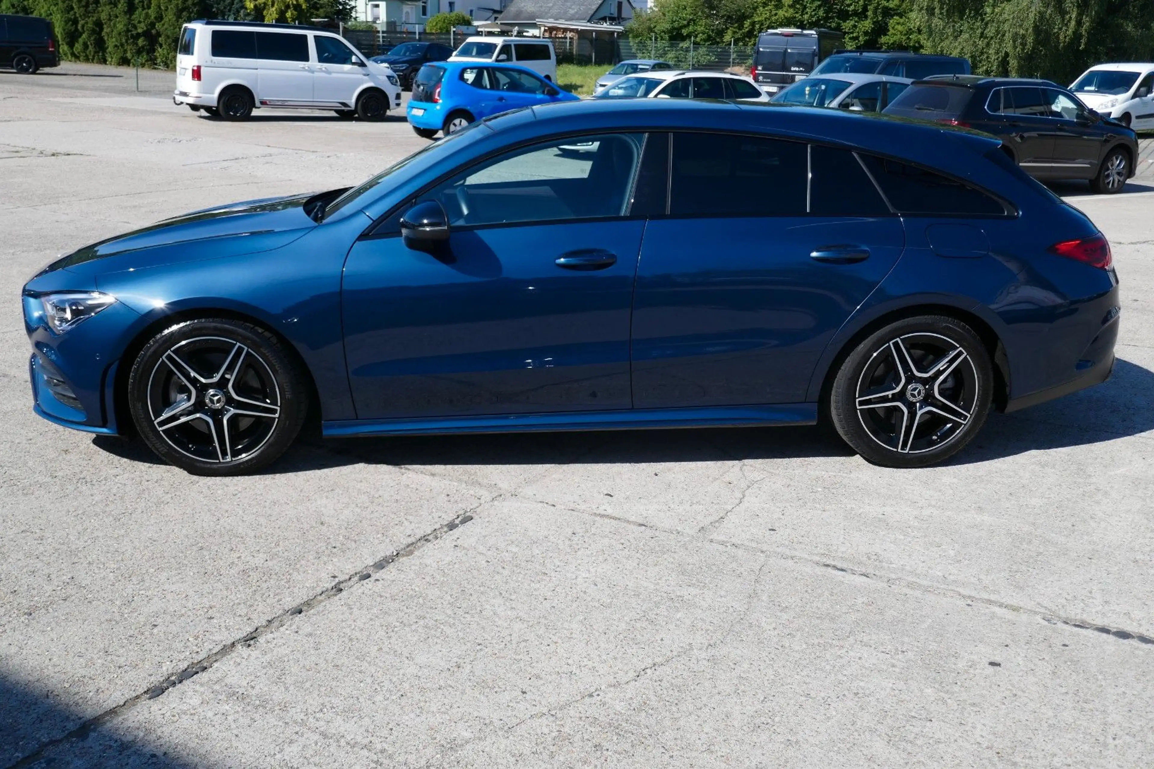 Mercedes-Benz CLA 250 AMG Line Night Paket — photo 5