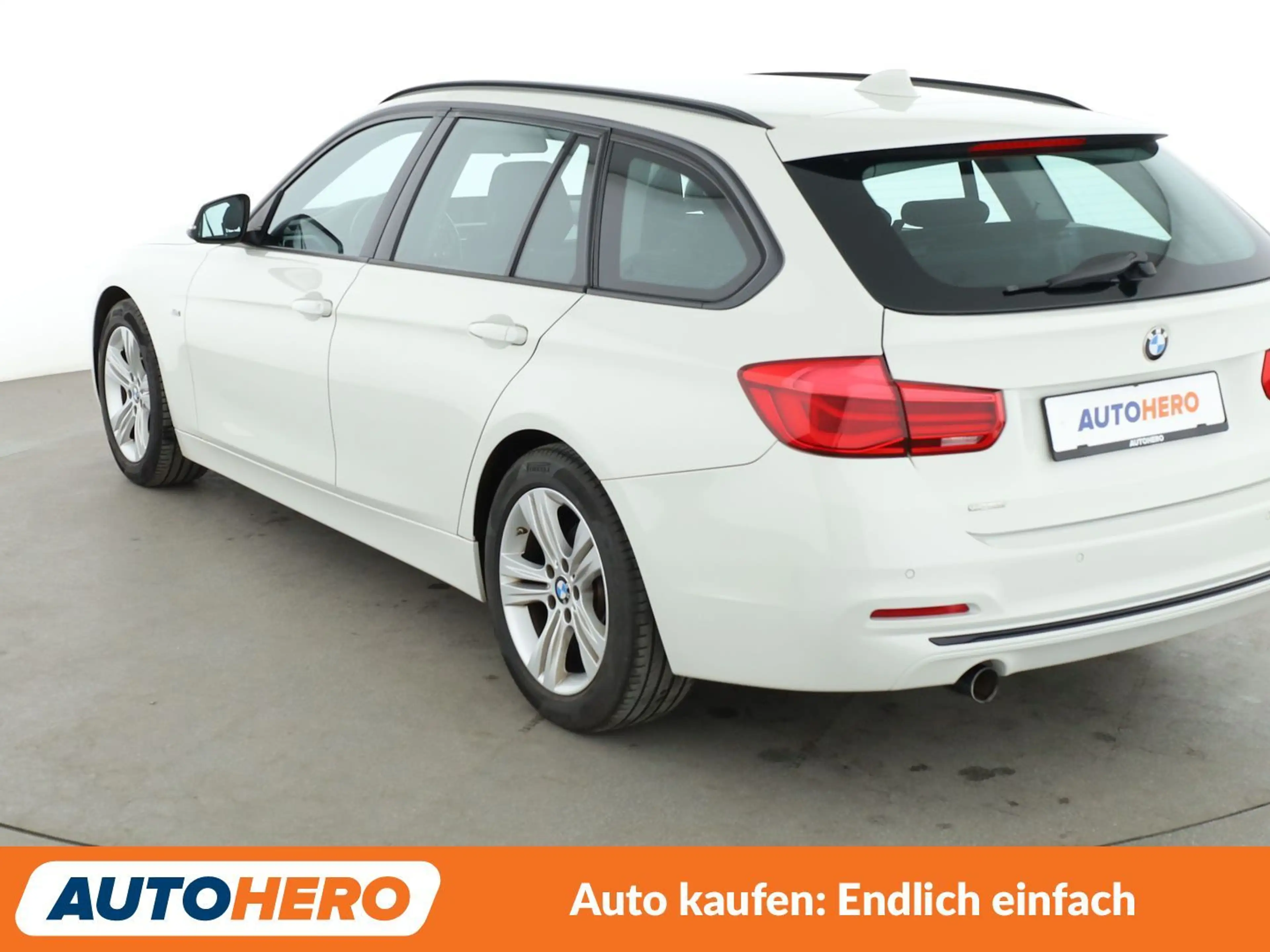 BMW 316 316d Sport Line*NAVI*TEMPO*PDC*SHZ*LIM* — photo 4