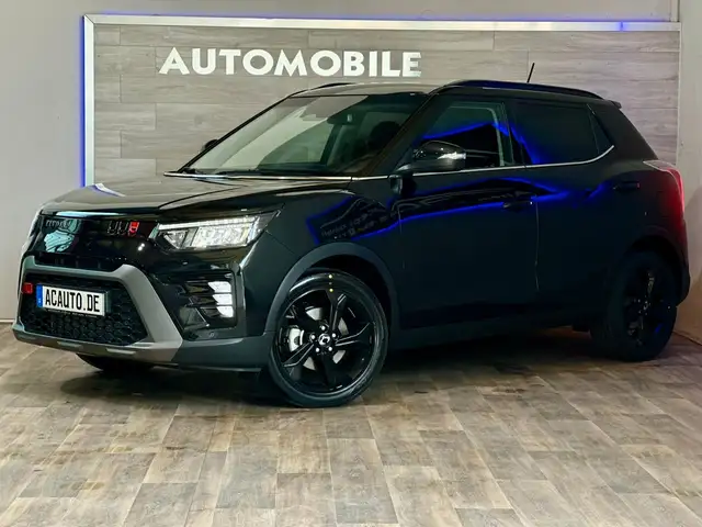 SsangYong Tivoli Blackline 1,5P+AT+Navi+Kamera-LAGERWAGEN-