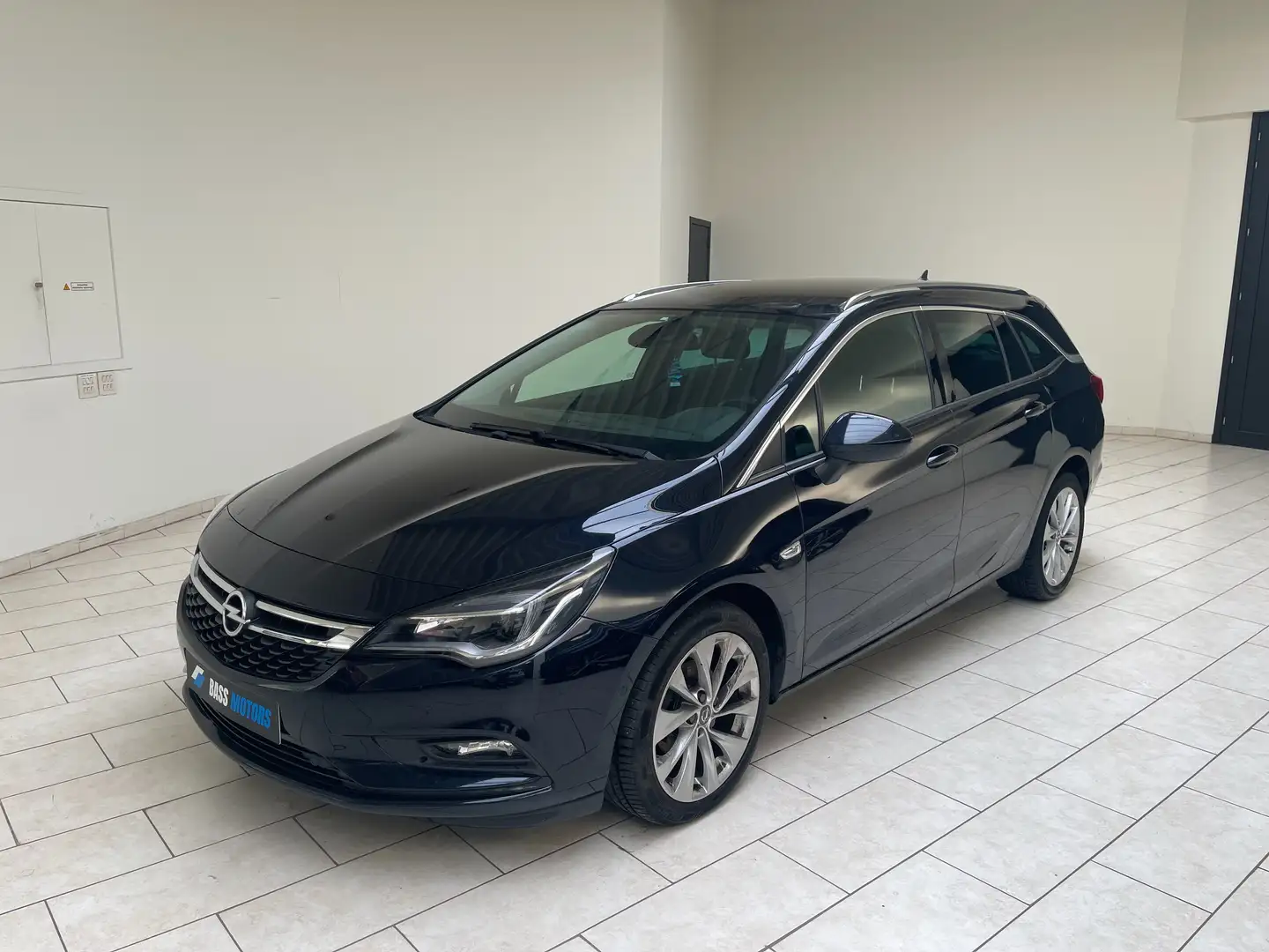 Opel Astra Astra 1.0 Turbo Start/Stop Sports Tourer Nero - 1