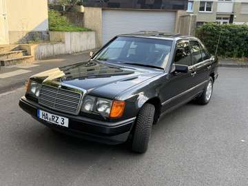 W124 Mercedes E Klasse