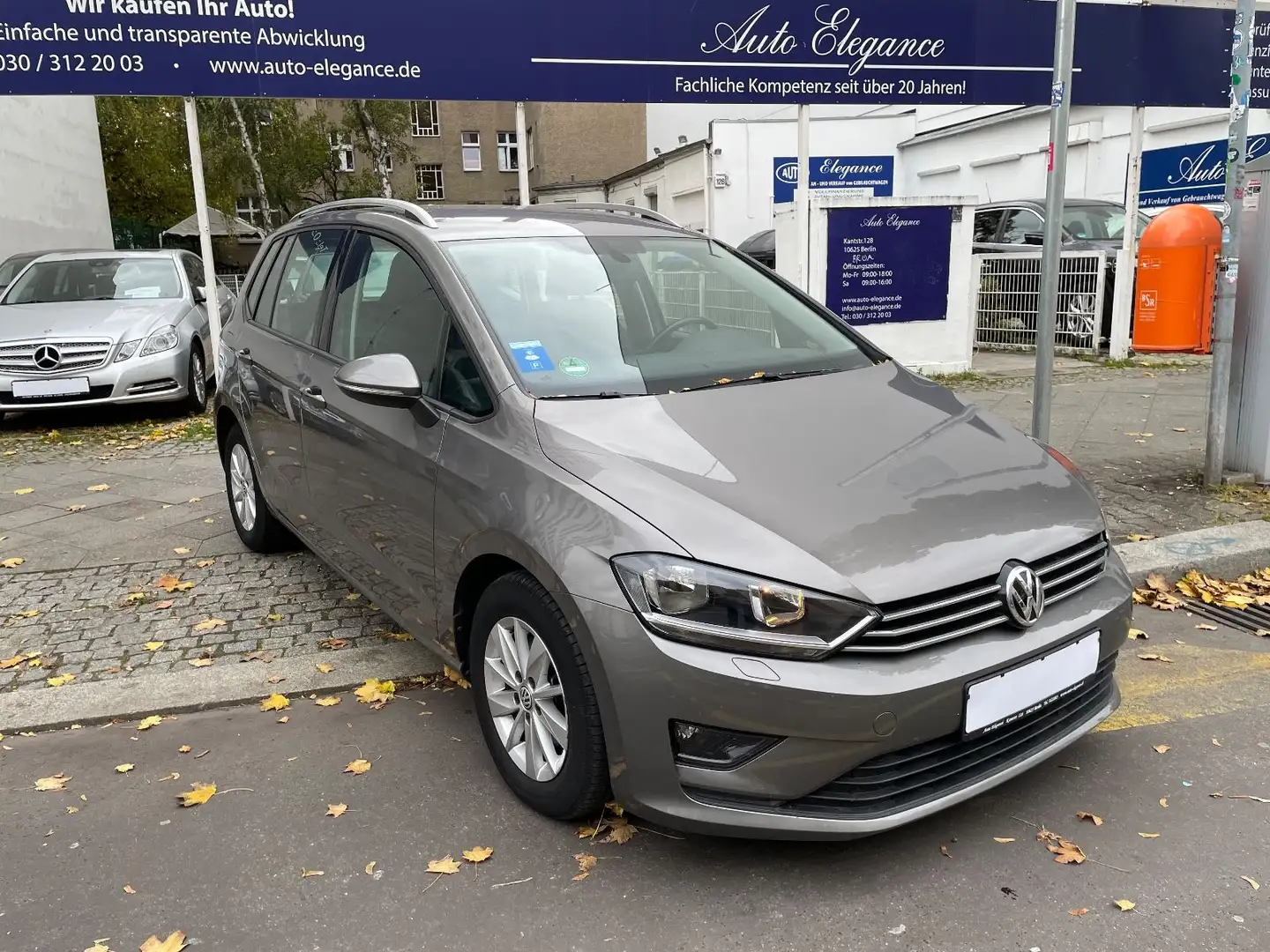 Volkswagen Golf Sportsvan VII Comfortline BMT/Start-Stopp ! Gris - 2
