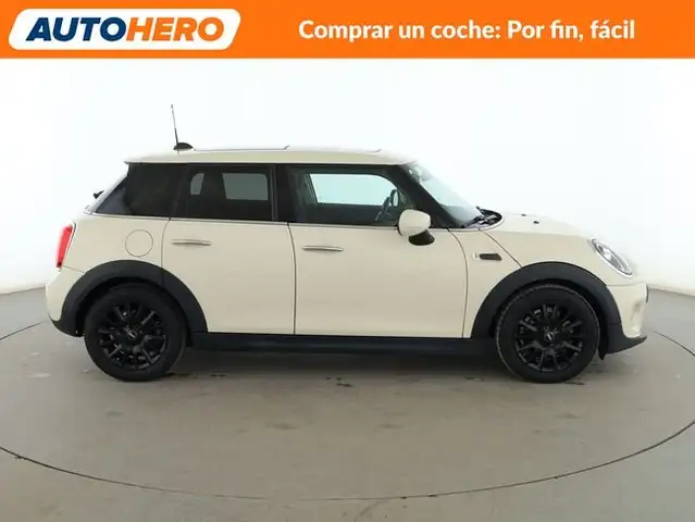 Mini Hatch view 7