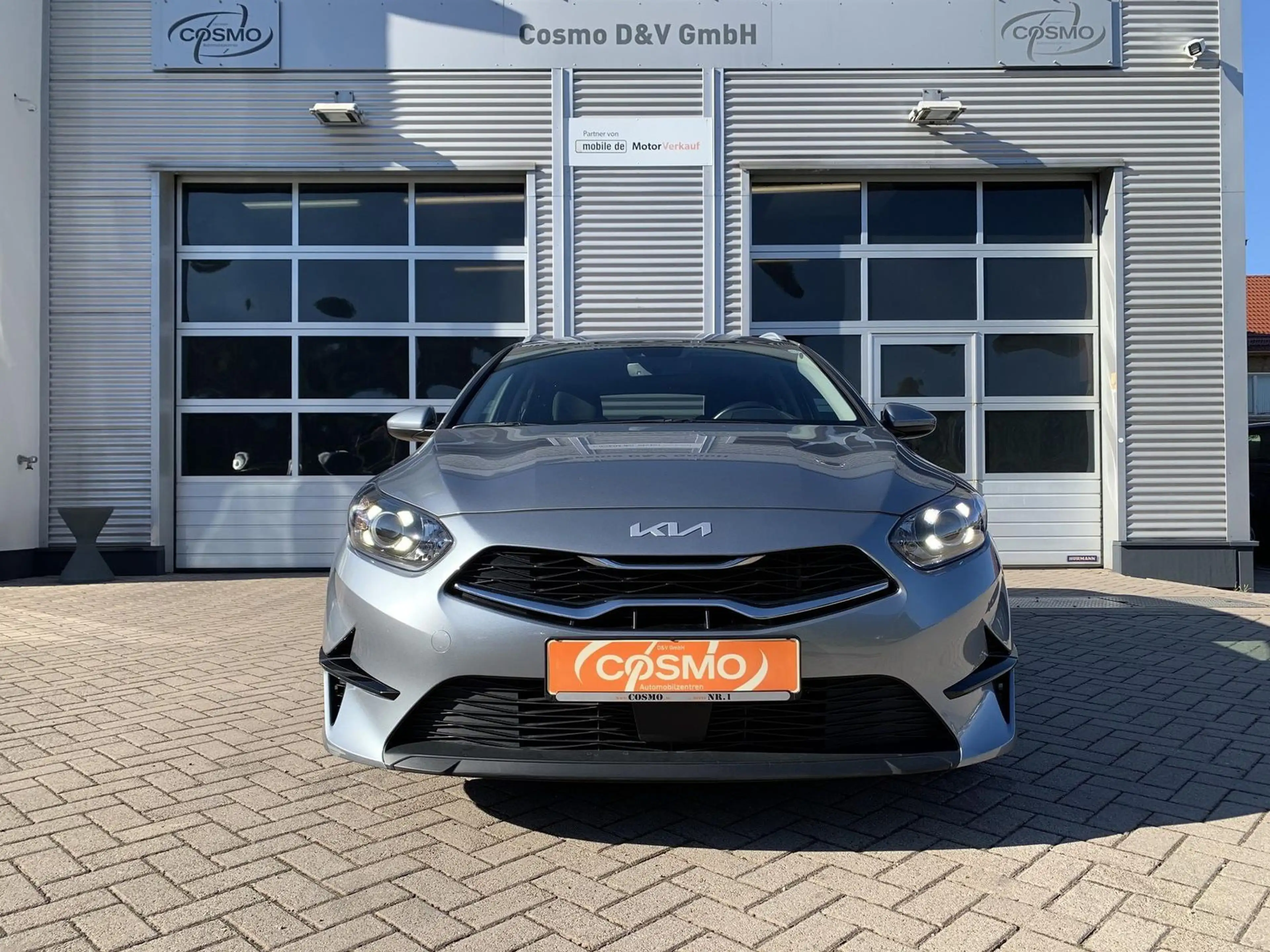 Kia Ceed SW / cee'd SW Ceed Sportswagon 1.5T-GDI DCT Kamera+Sitzhzg — photo 2
