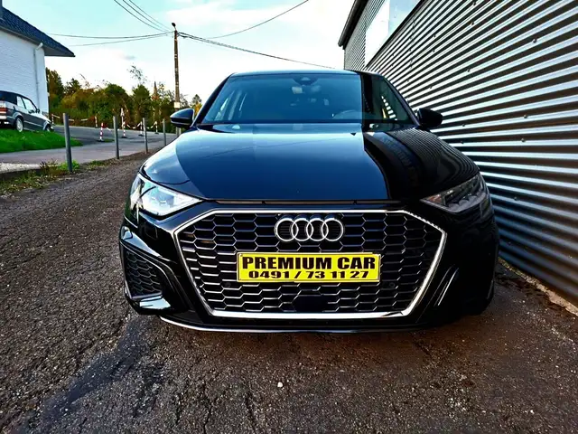 Audi A3 view 9