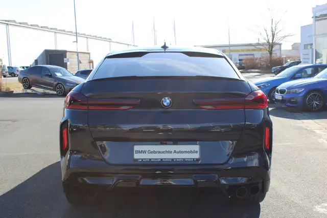 BMW X6 M view 6