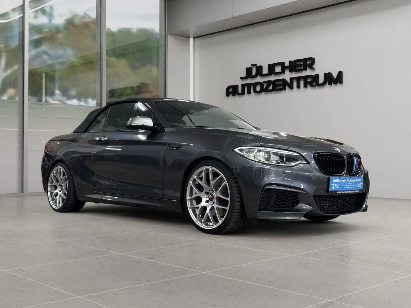 BMW 235 Cabrio Aut., Wenig Km, Kein Wartungsstau Grau - 1