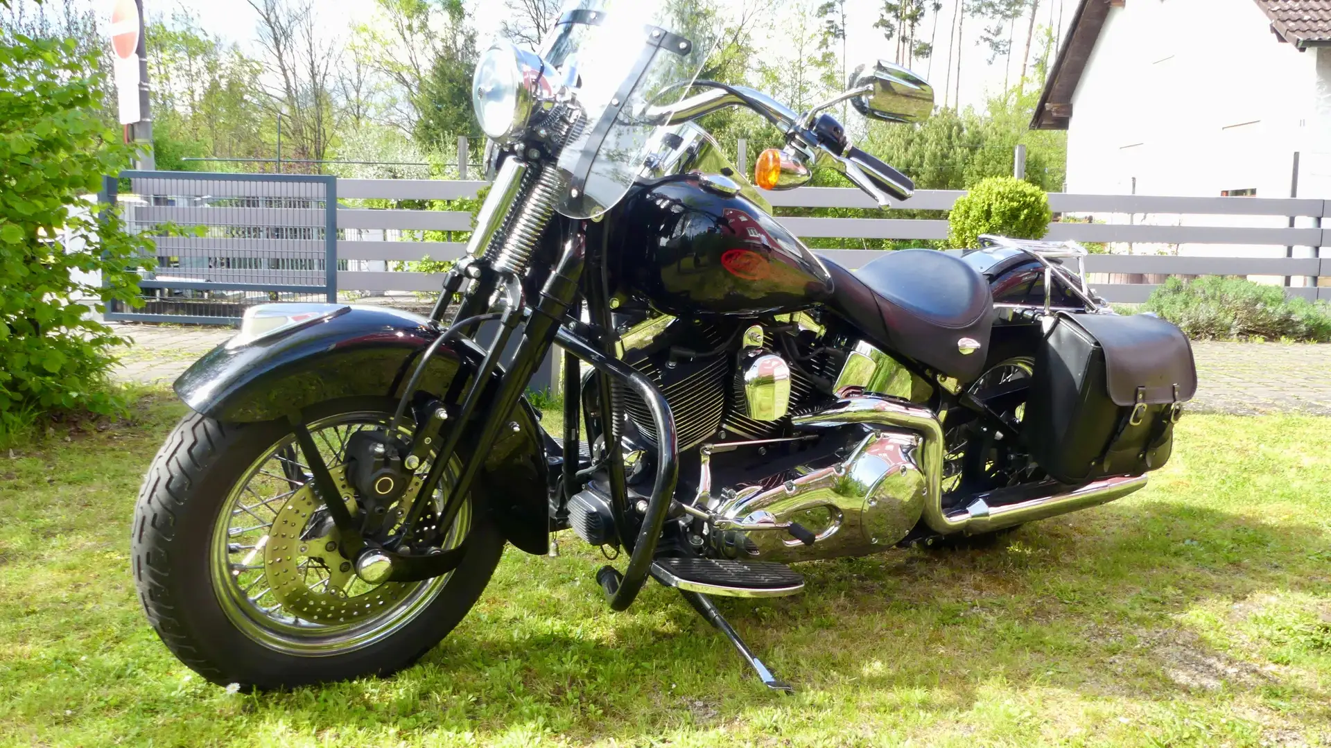 Harley-Davidson Softail Springer FLSTSCI Classic mit KessTech Negru - 2