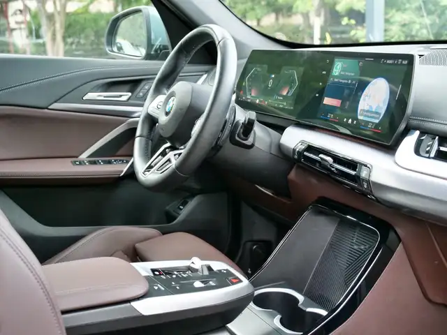 BMW X1 view 13